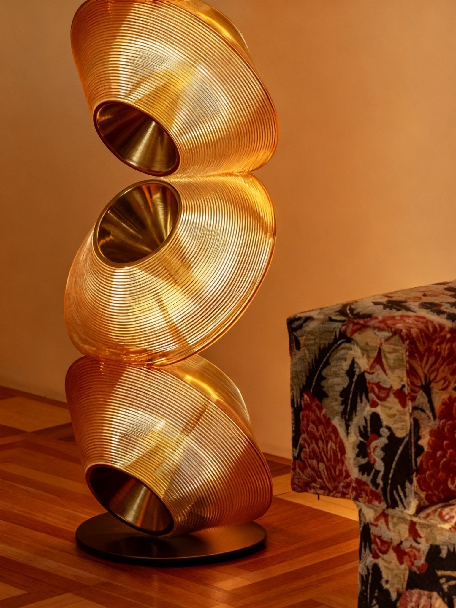 Caluena Lumen Tower Floor Light
