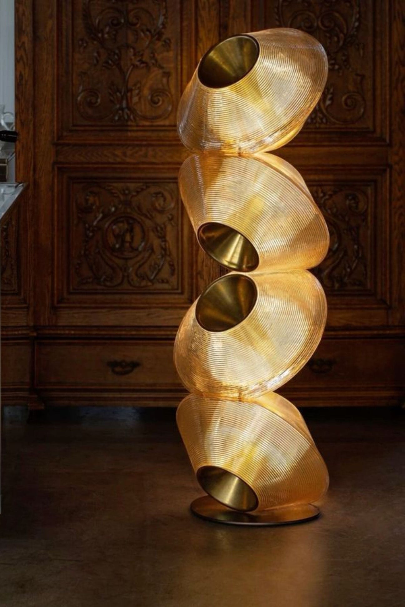 Caluena Lumen Tower Floor Light