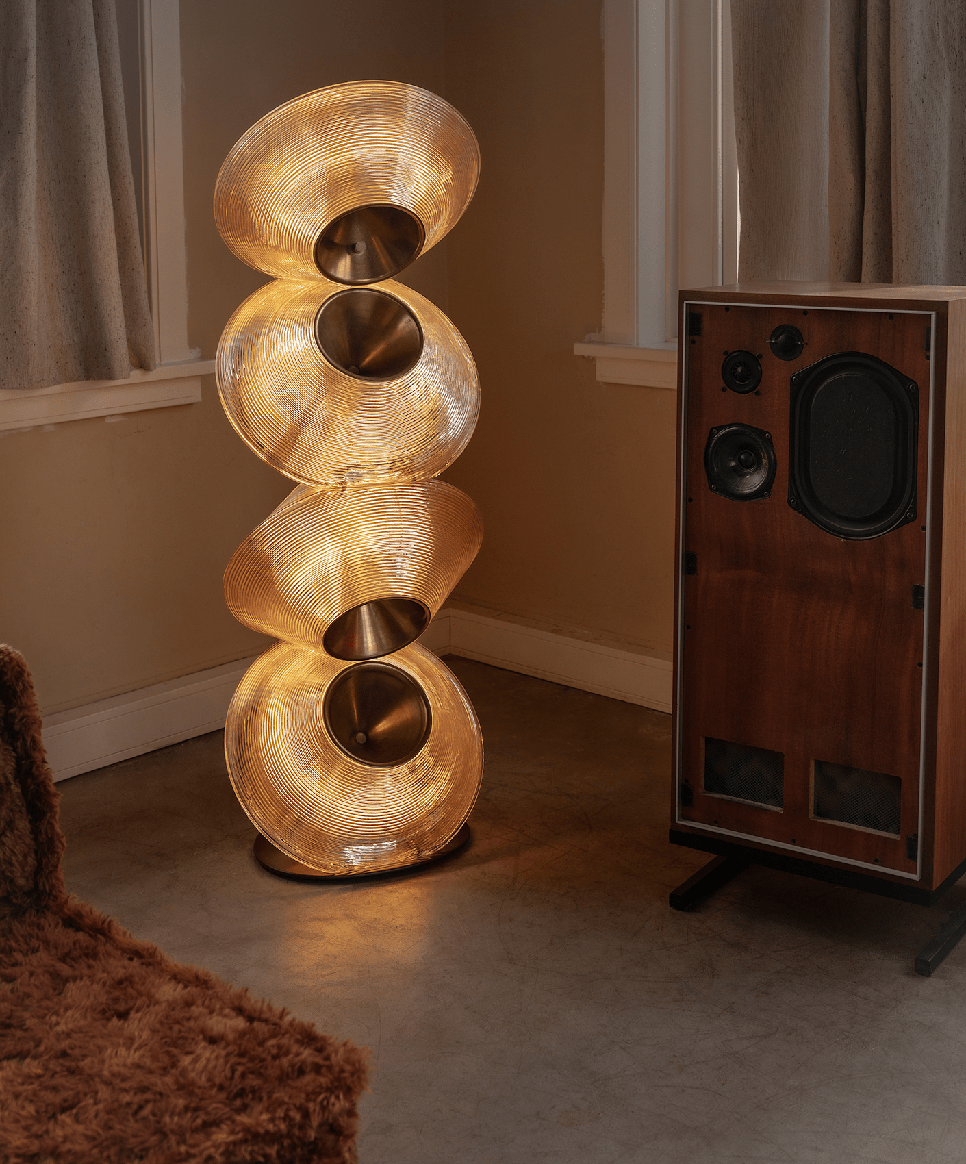 Caluena Lumen Tower Floor Light