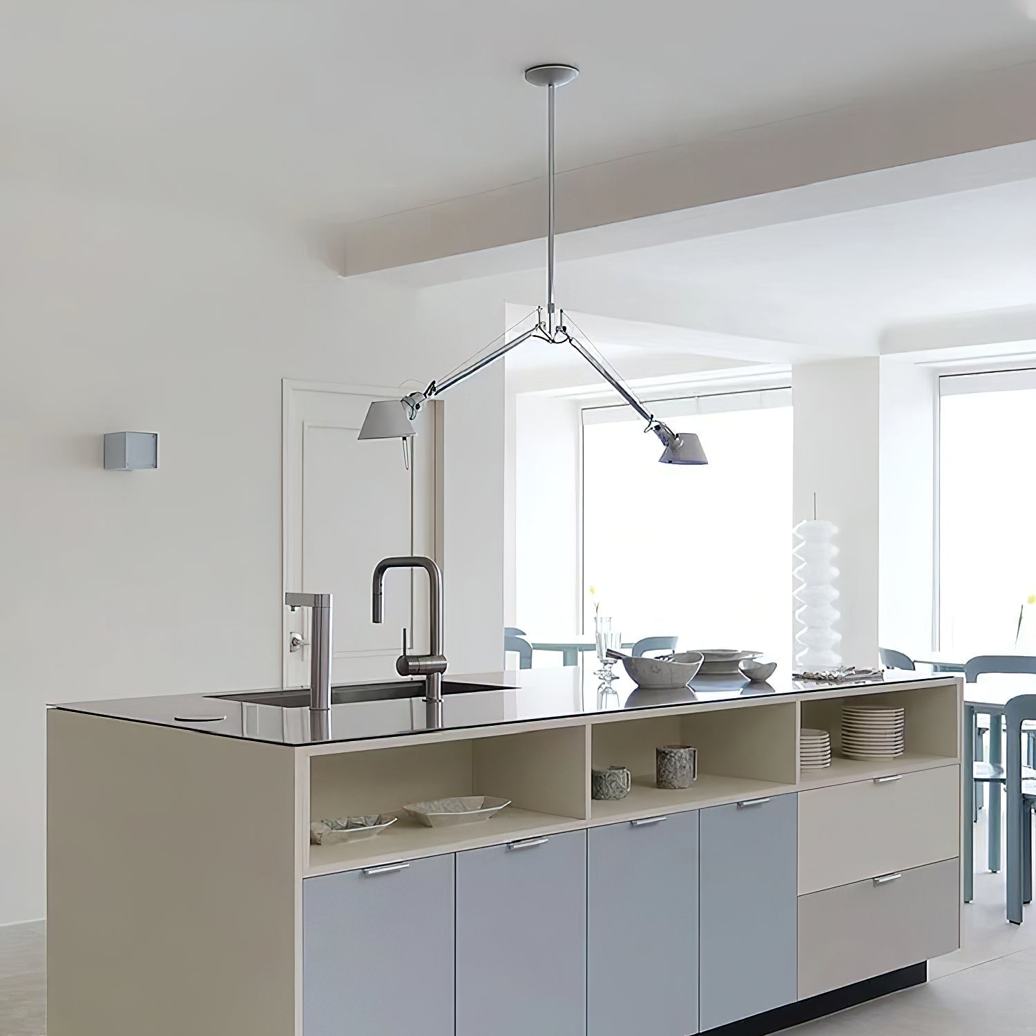 Brady Elvior Adjustable Arm Pendant Light