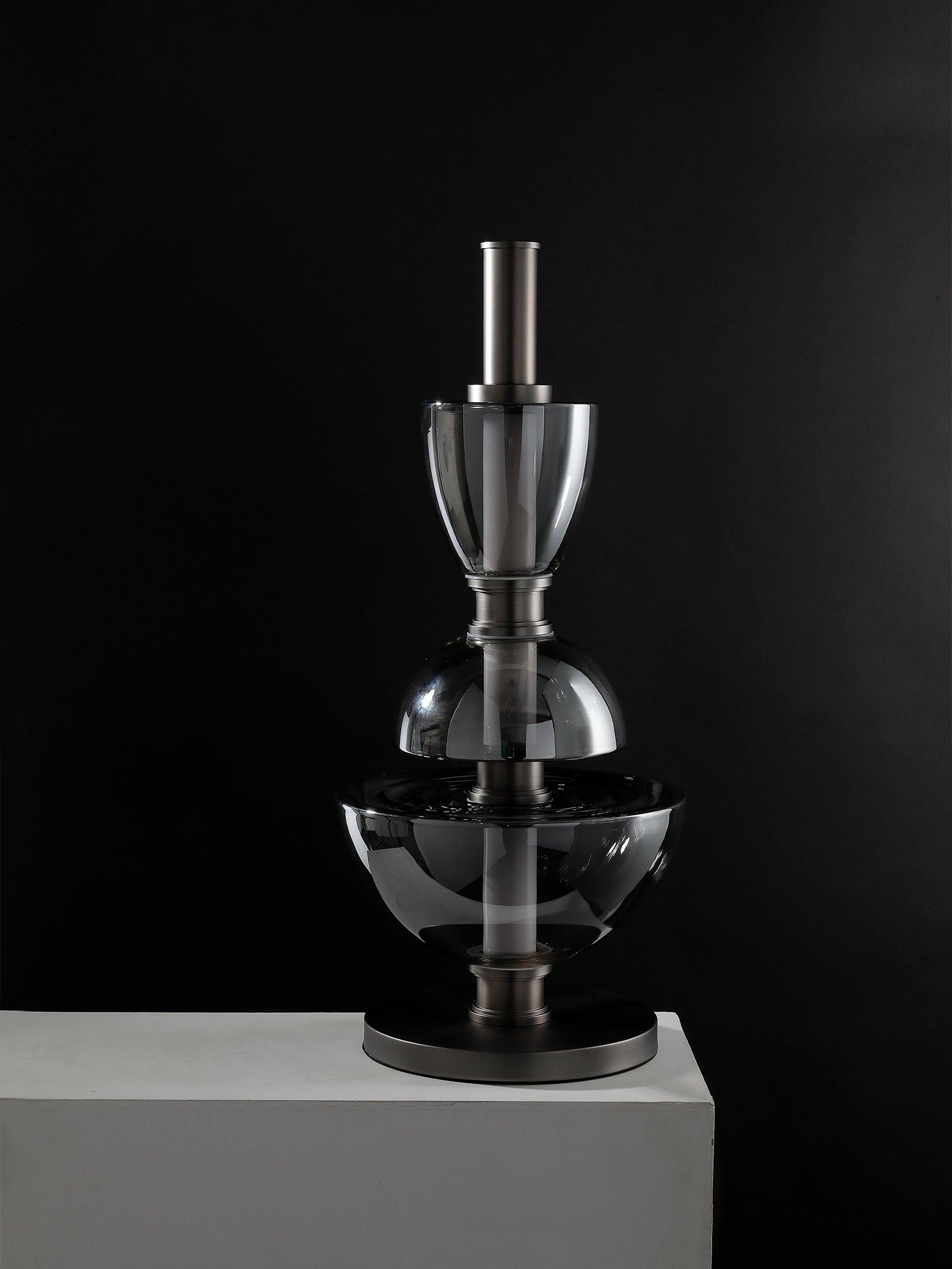 Ivthaarae Glass Table Lamp