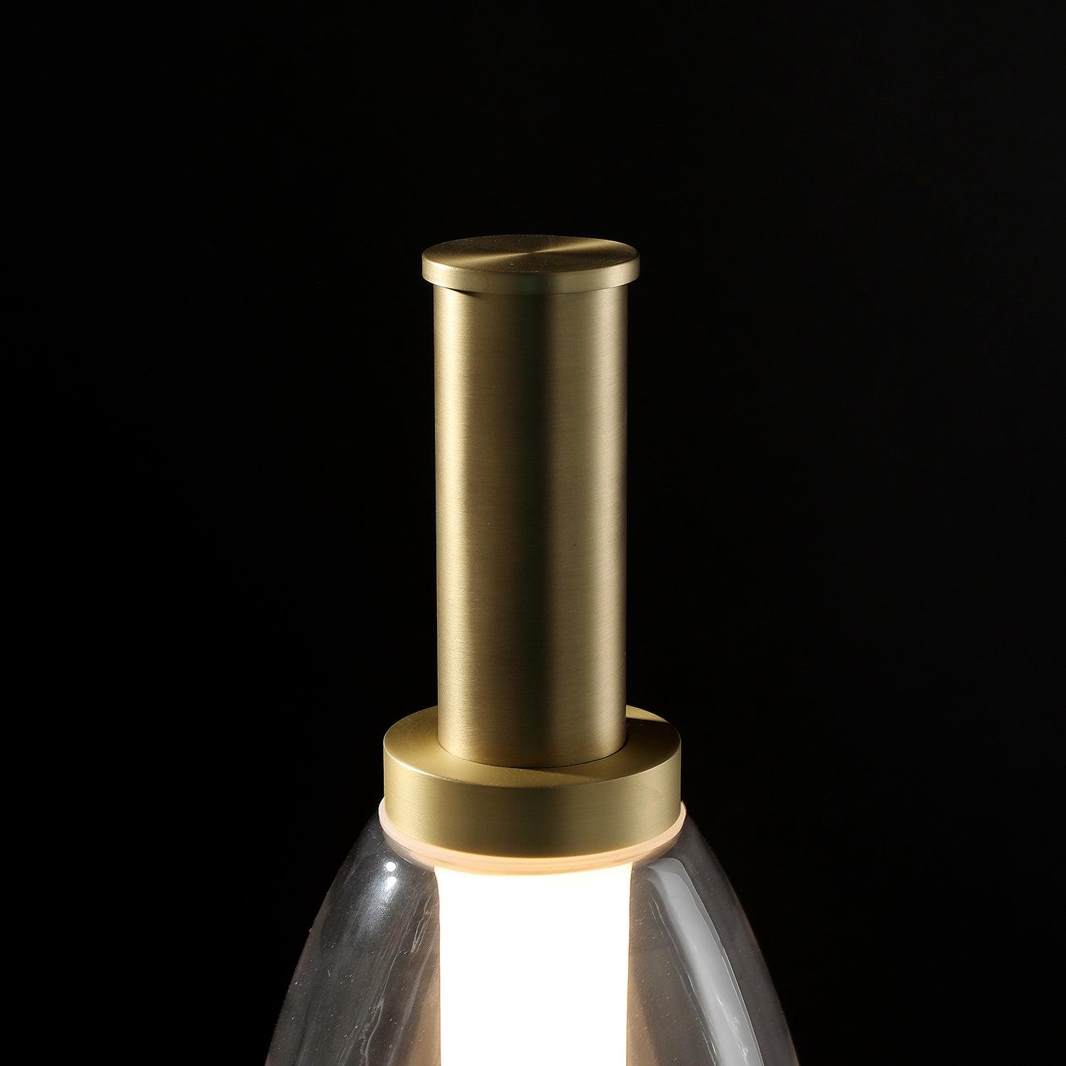 Ivthaarae Glass Table Lamp