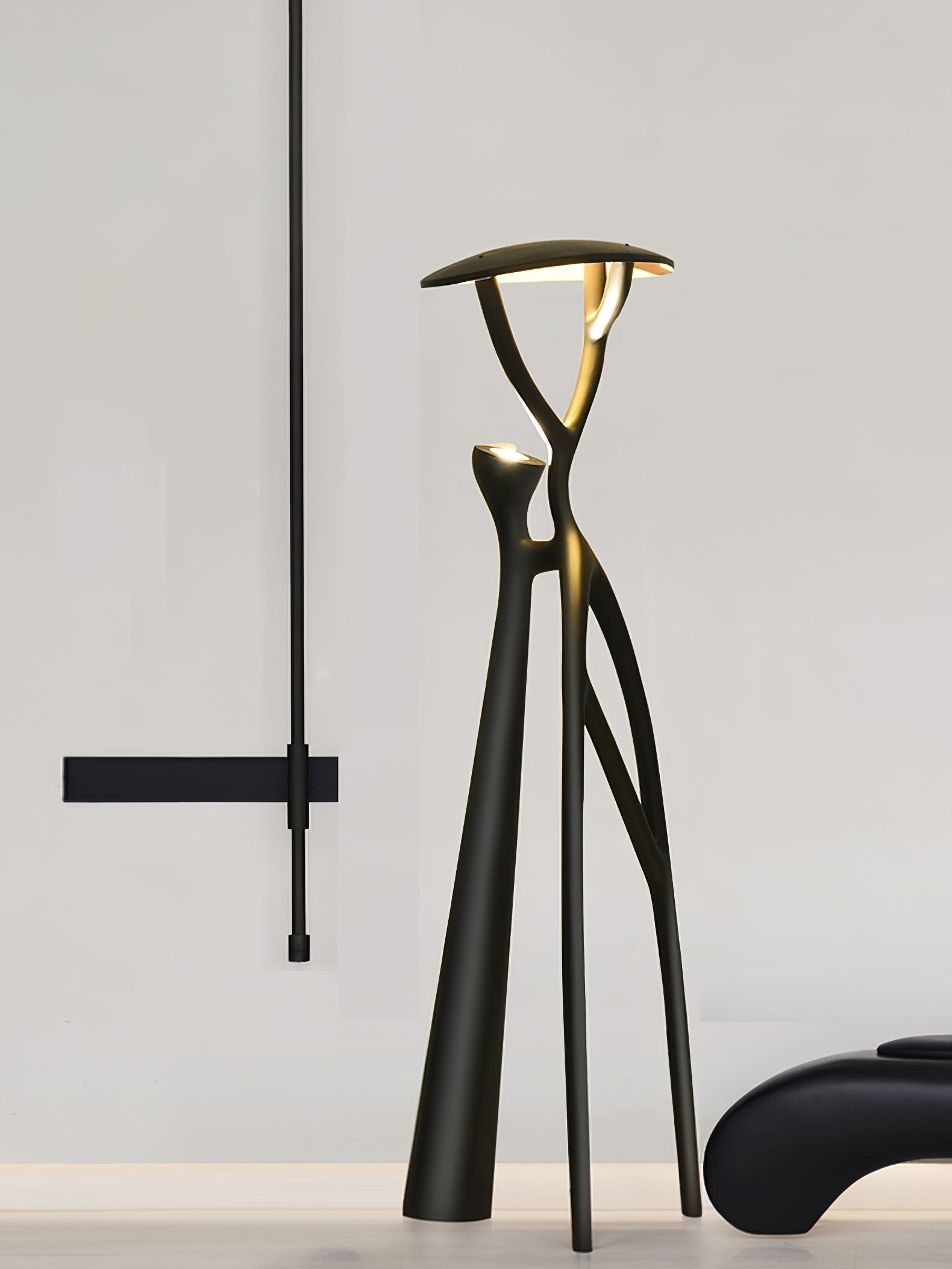 Seluia Gothic Tree Sculpture Floor Lamp