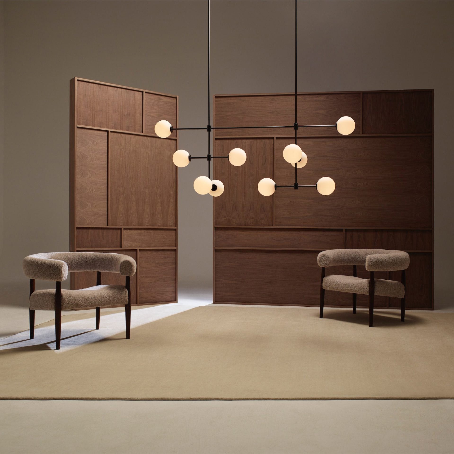 Eiroaine Glass Chandelier