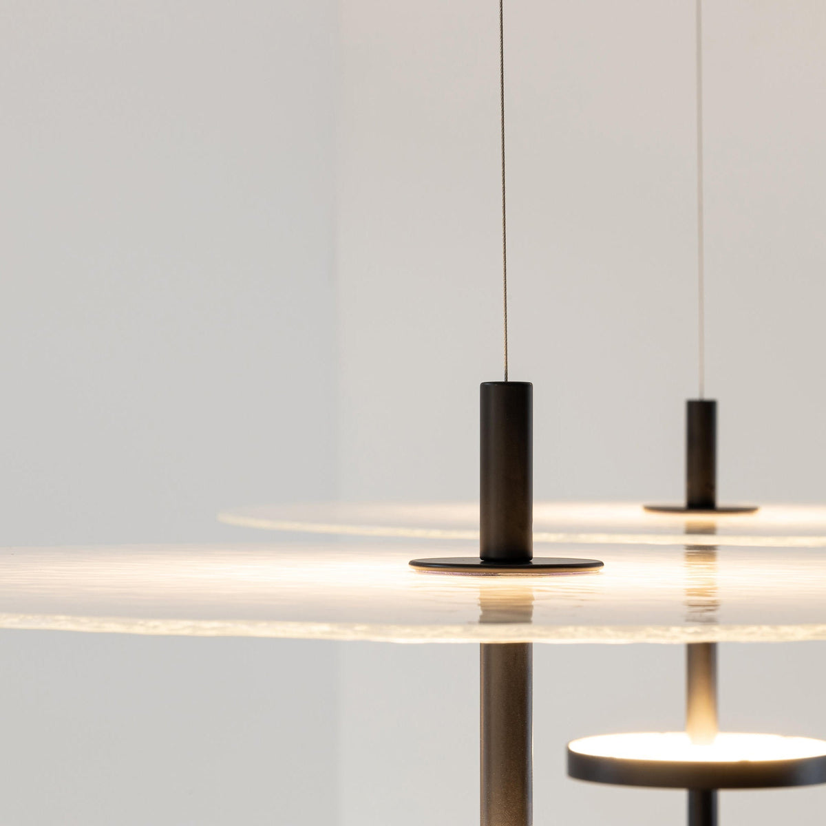 Avlaeir Premium Elegance Art Chandelier