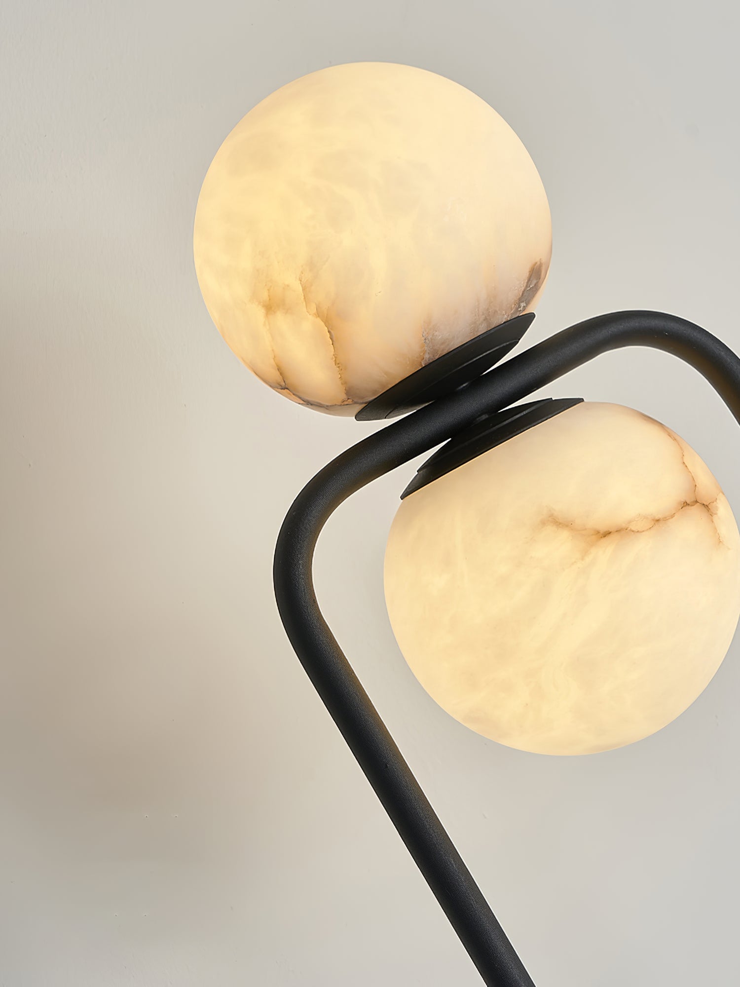 Cirenaine Floor Lamp