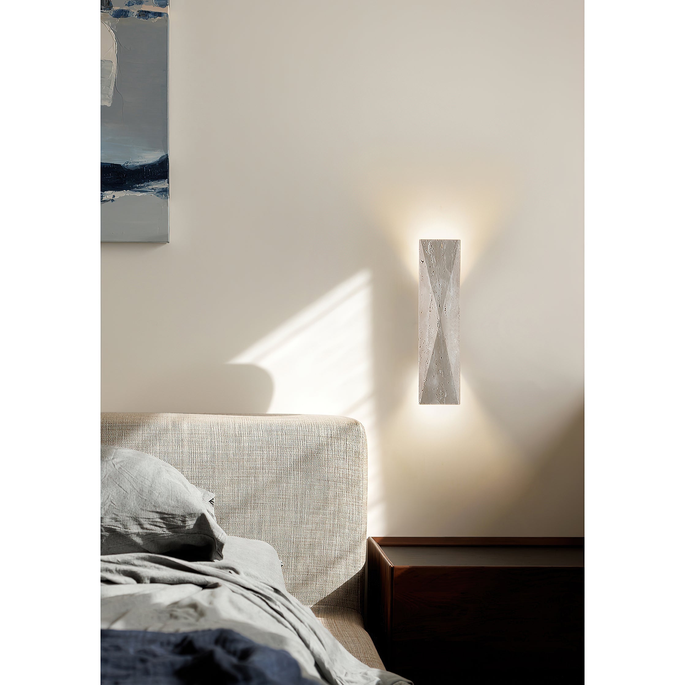 Taveenne Travertine Wall Lamp