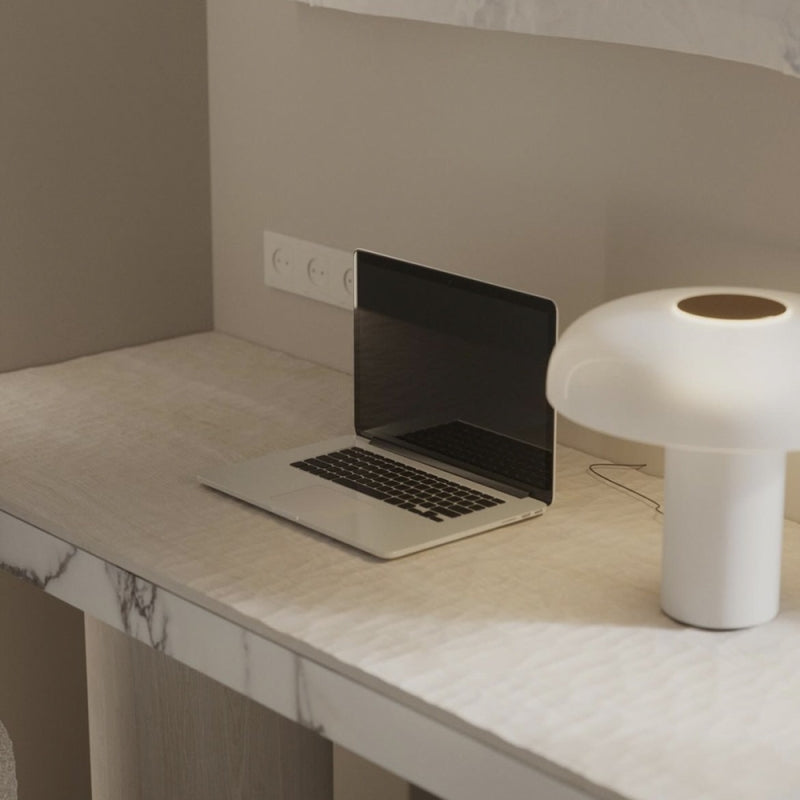 Renarelia Table Lamp