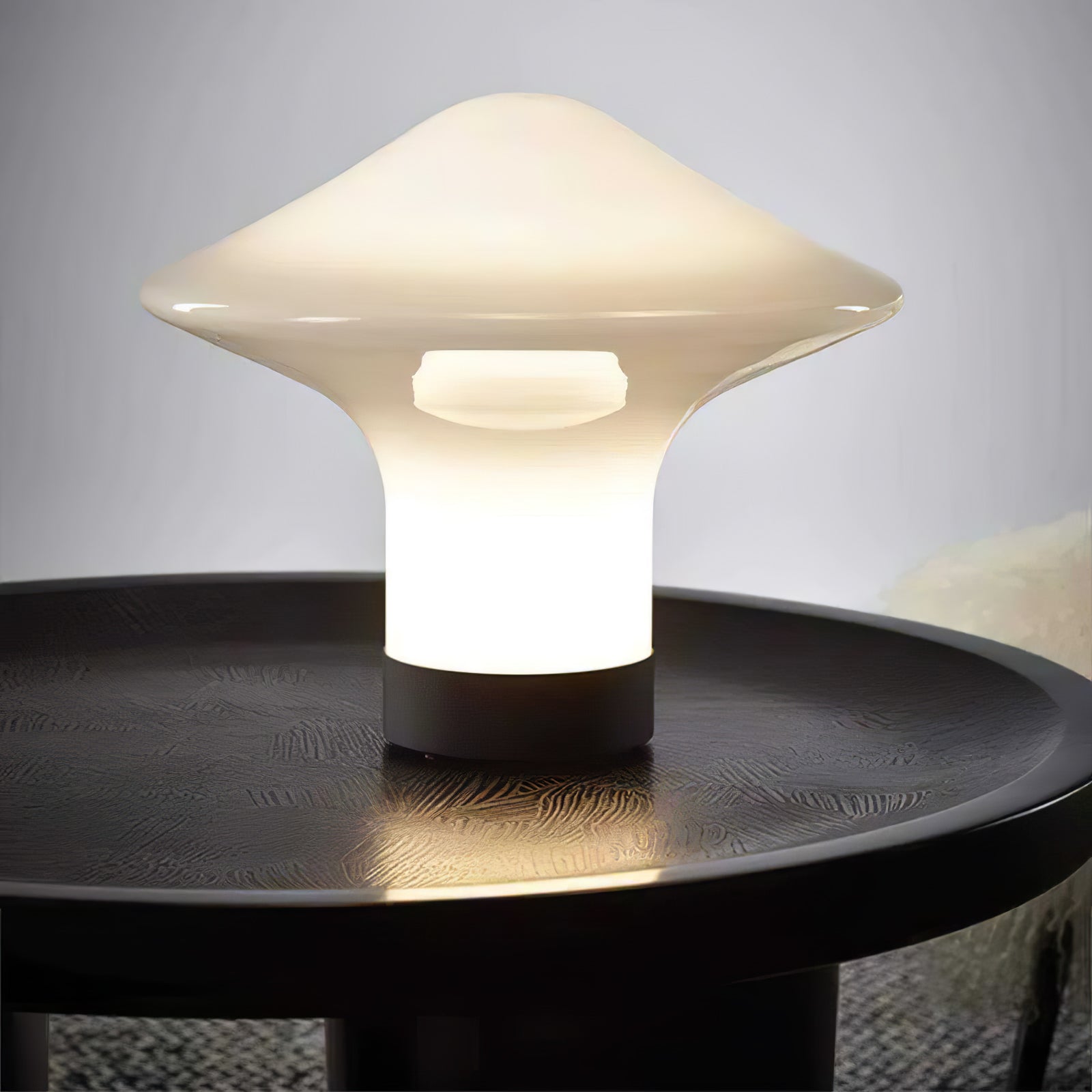 Taura Contemporary Table Lamp