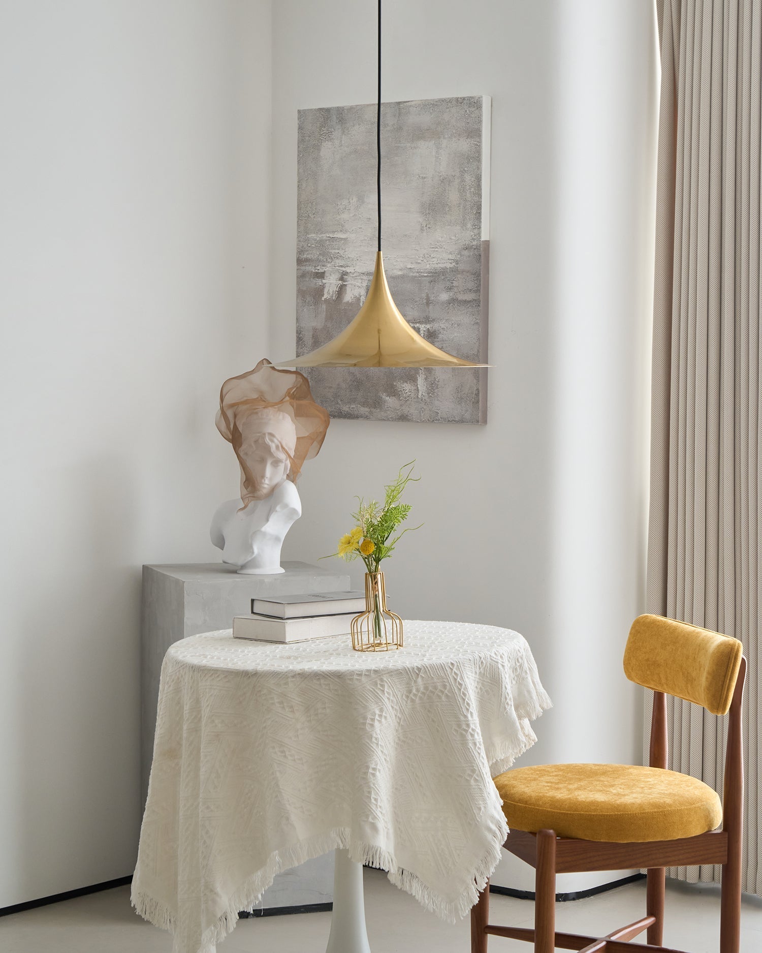 Lioreina Swag Pendant Light