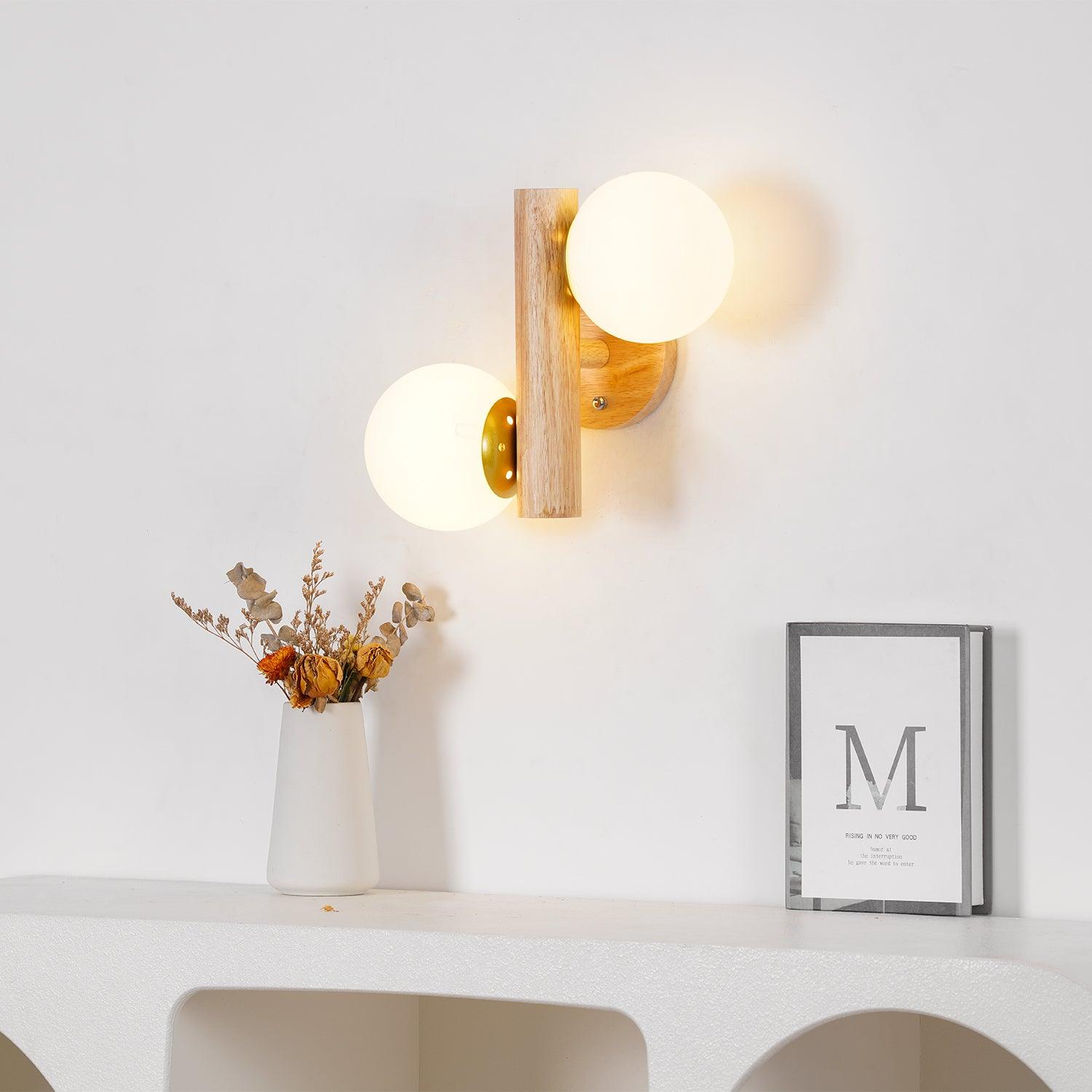 Fioran Wood Scandinavian Wall Lamp