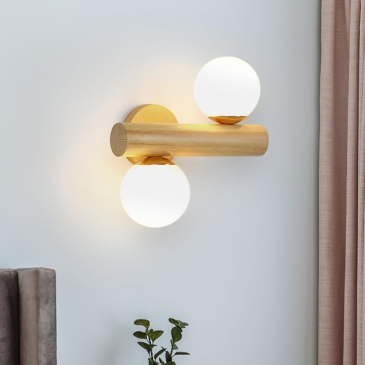Fioran Wood Scandinavian Wall Lamp