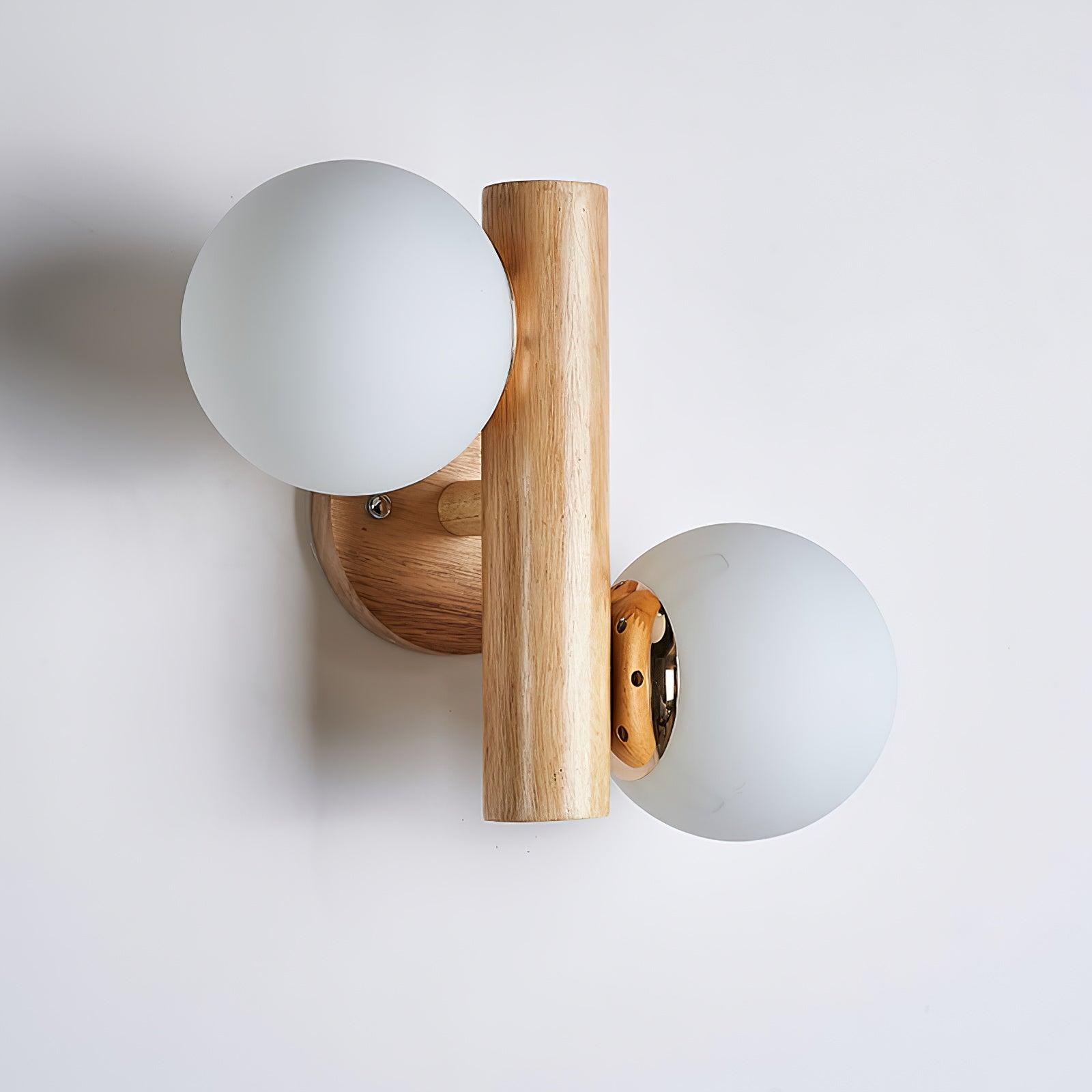 Fioran Wood Scandinavian Wall Lamp