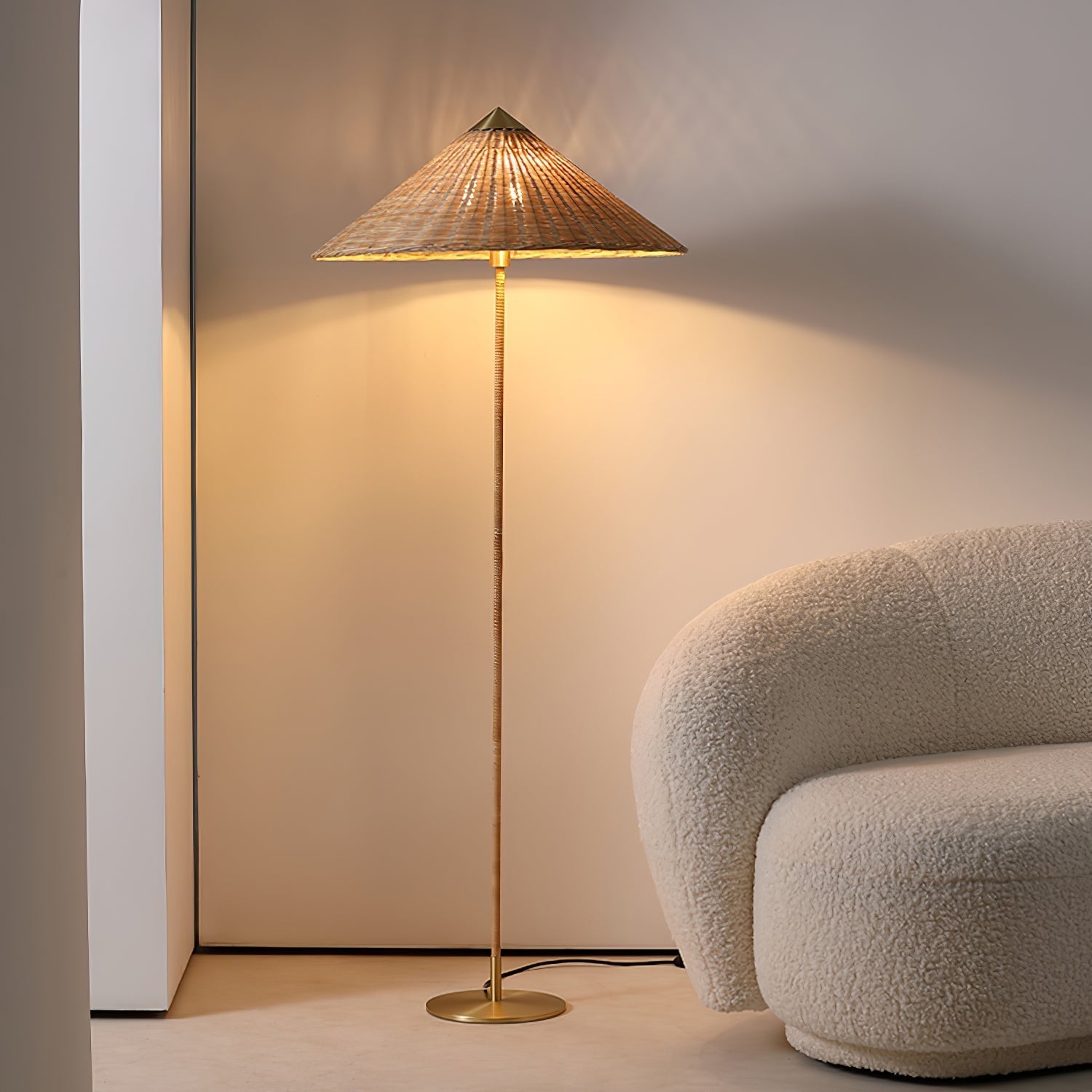 Docor Minimalist Floor Lamp