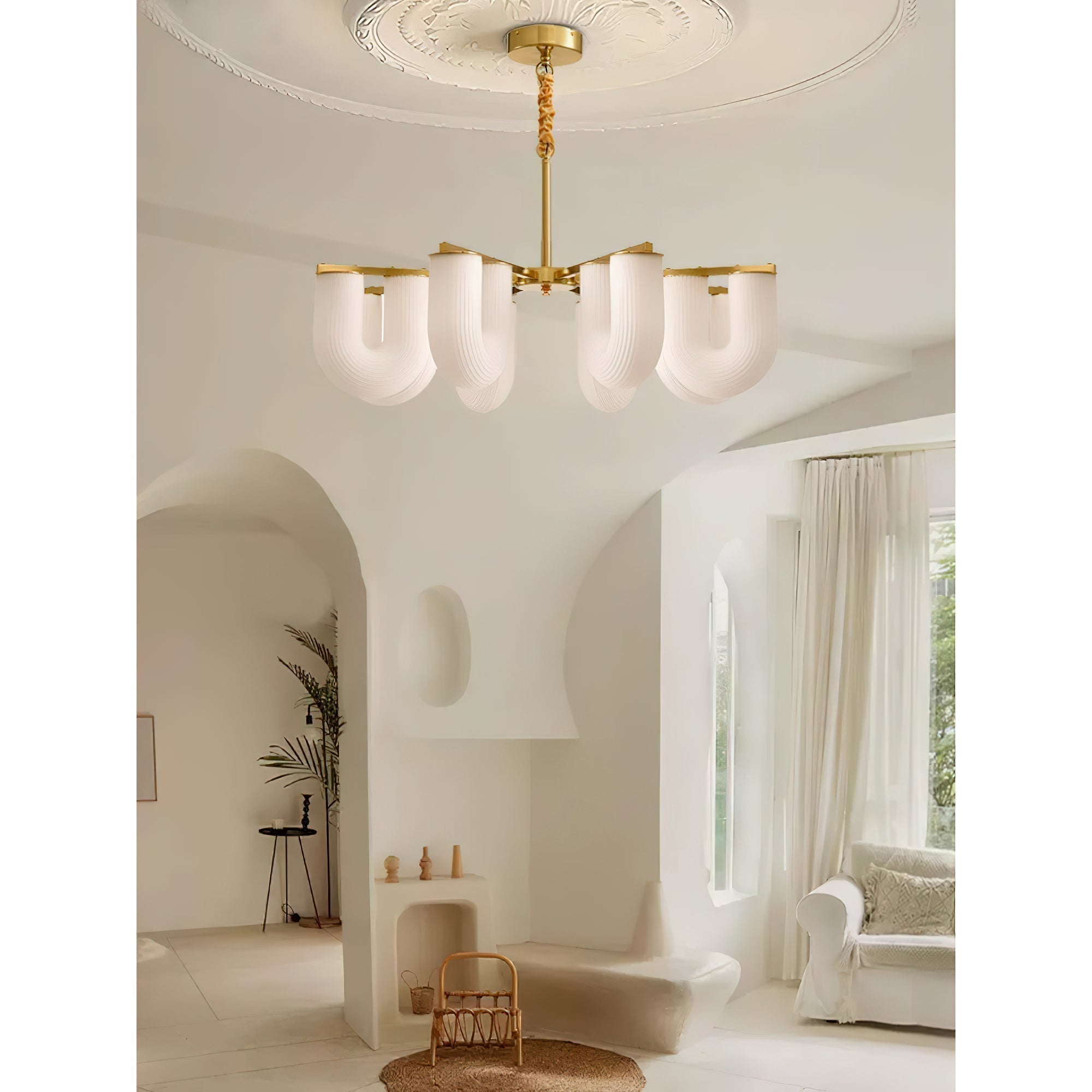 Elaivella Chandelier