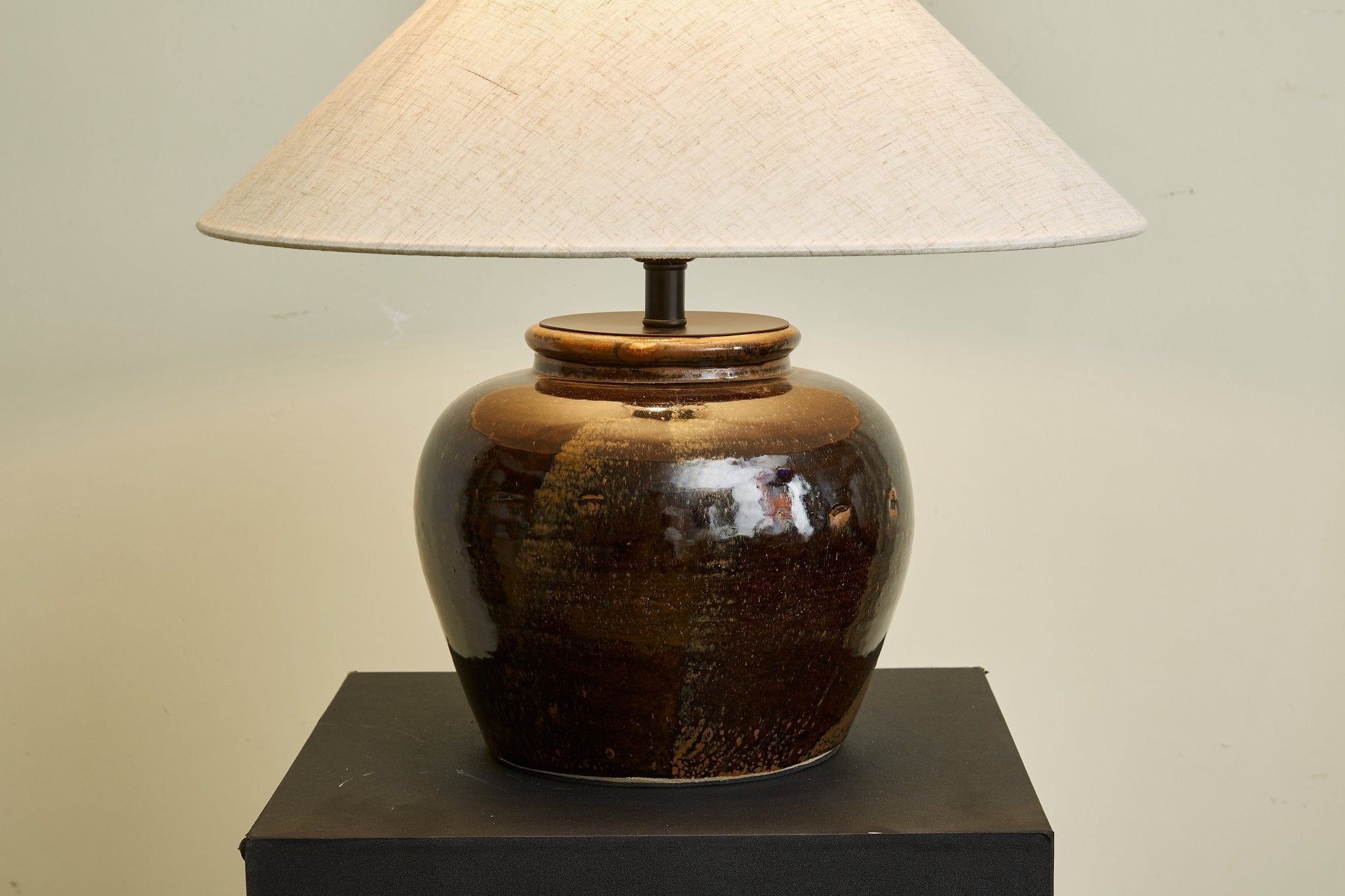 Ravien Umber Jar Table Lamp