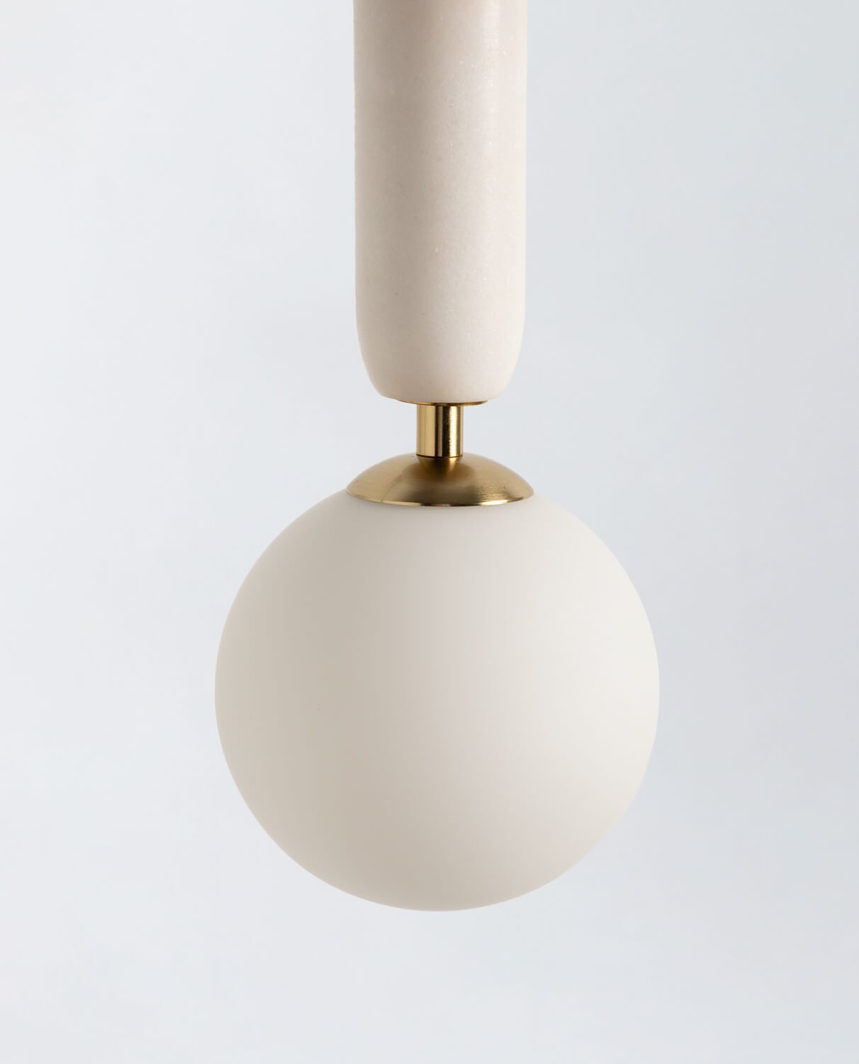 Aveneraria Wall Lamp