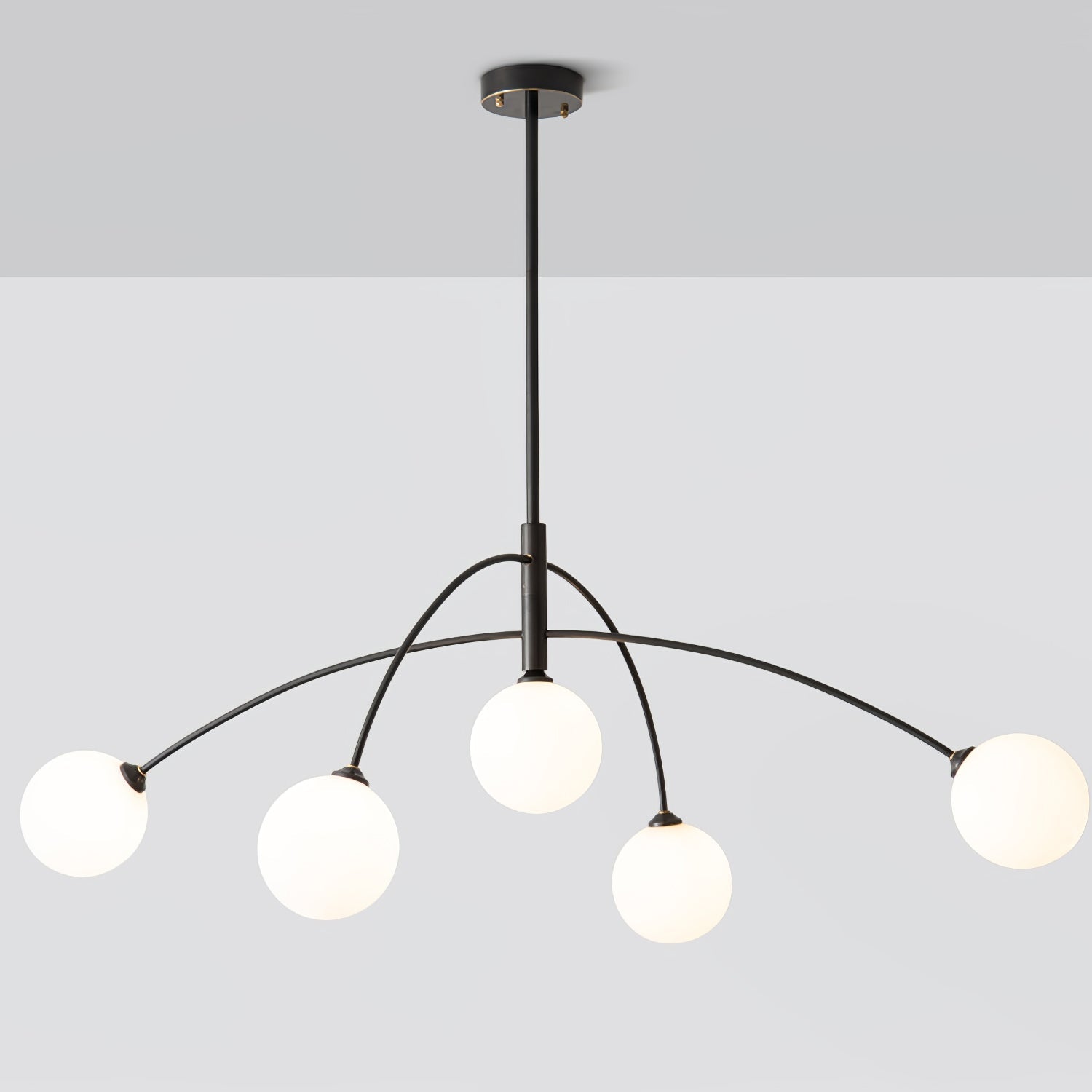 Orieliel Chandelier Valentina Arc Brass Elegant