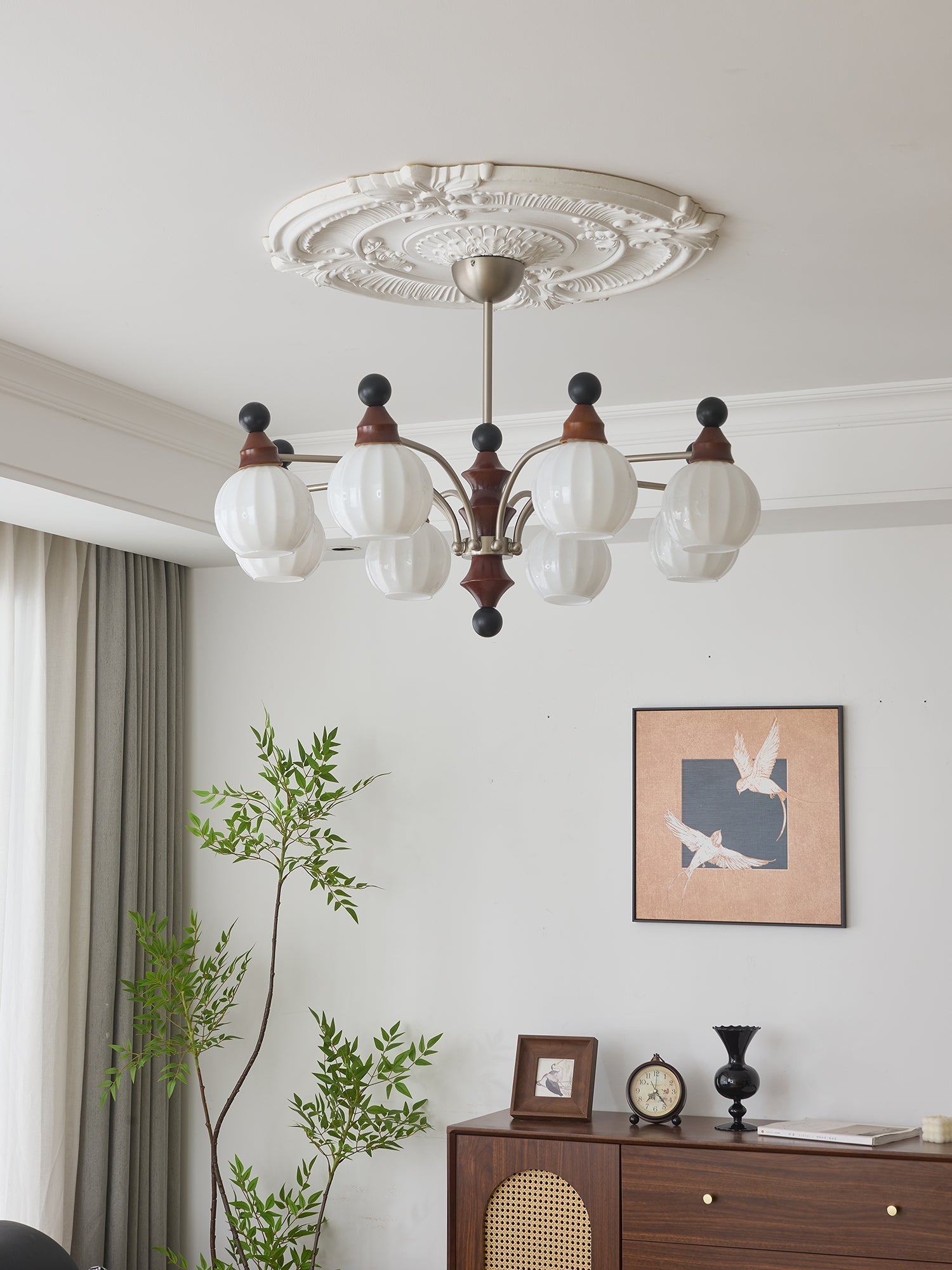 Zosilara Traditional Elegance Wood Chandelier