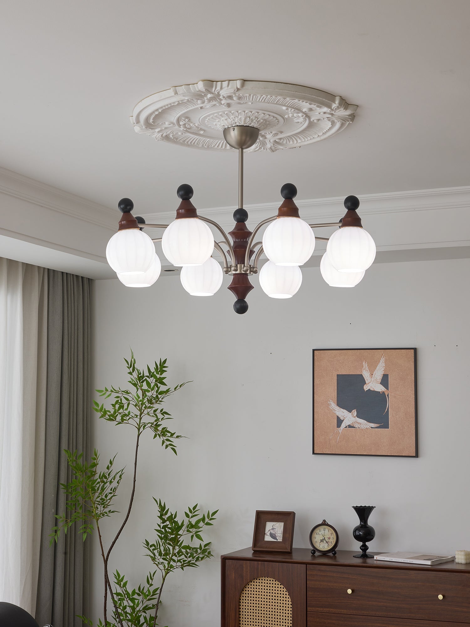Zosilara Traditional Elegance Wood Chandelier