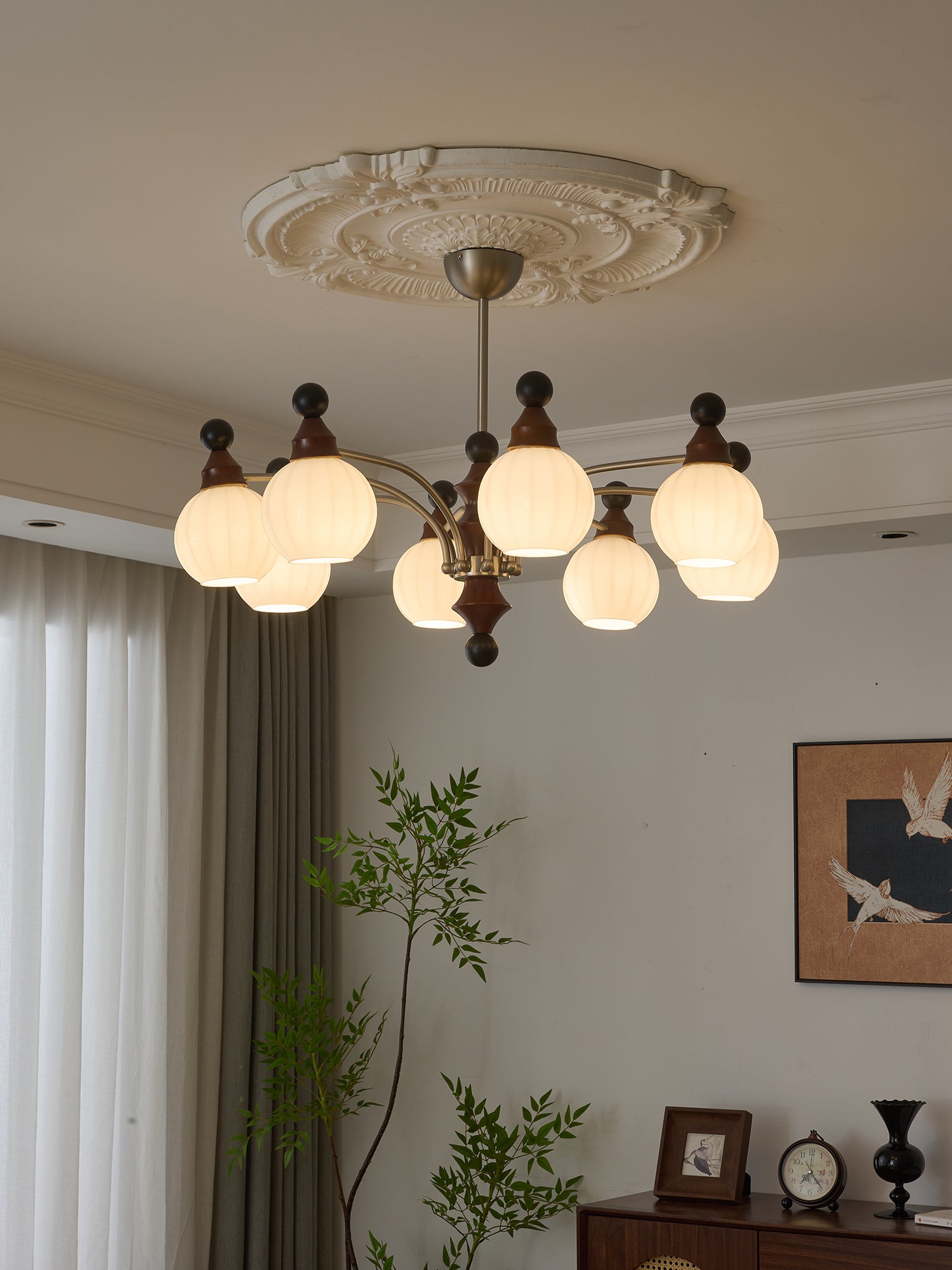 Zosilara Traditional Elegance Wood Chandelier