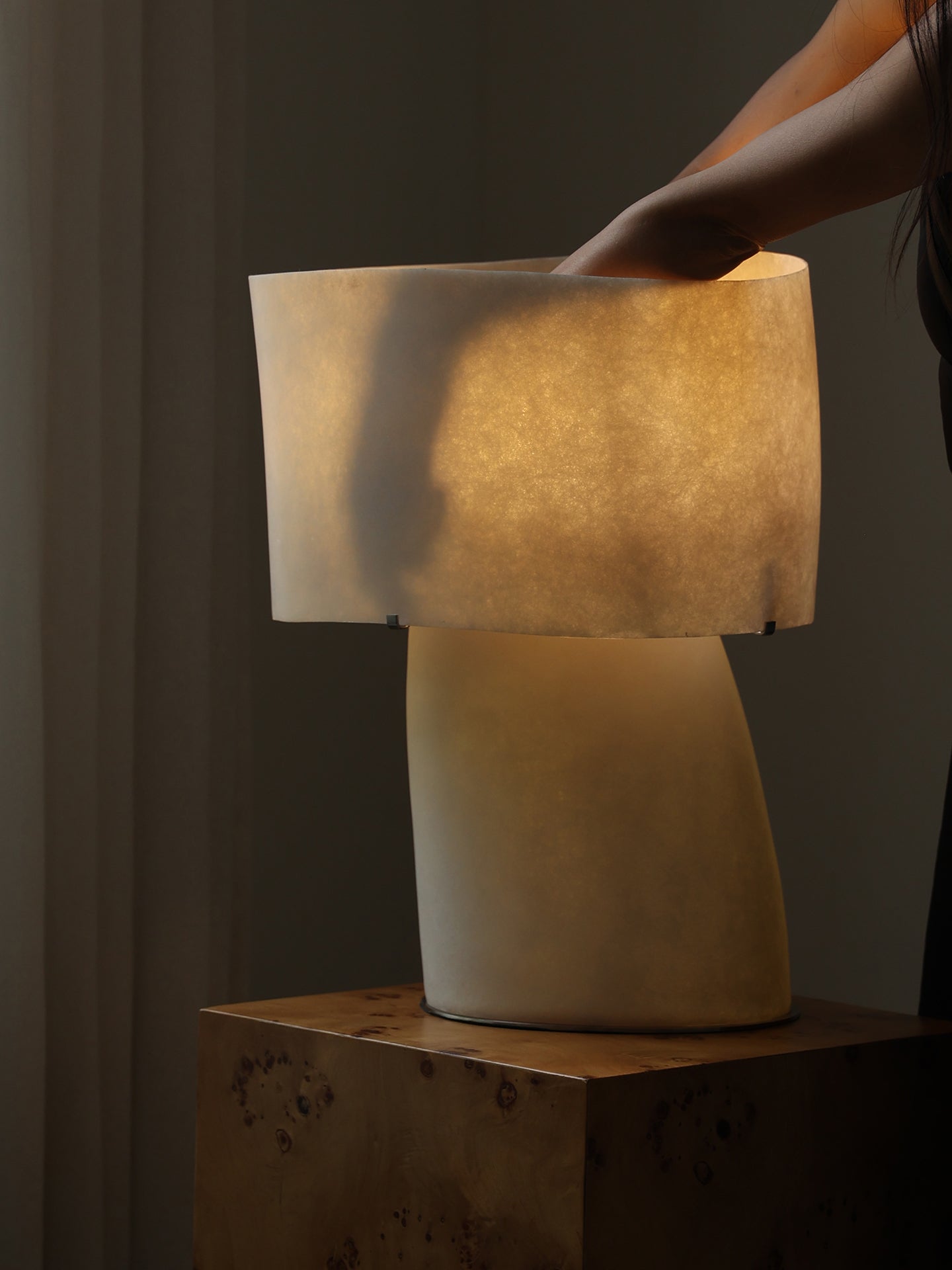 Lirvyn Table Lamp