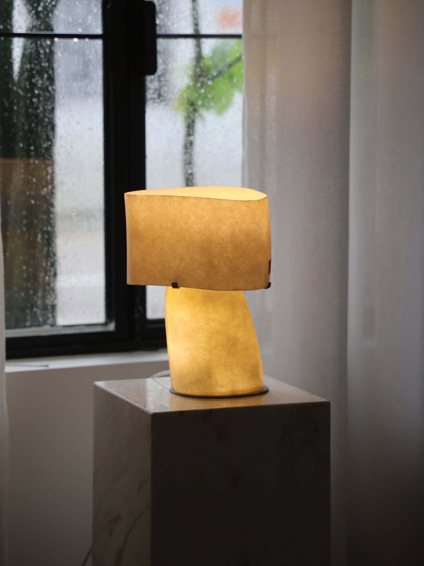 Lirvyn Table Lamp