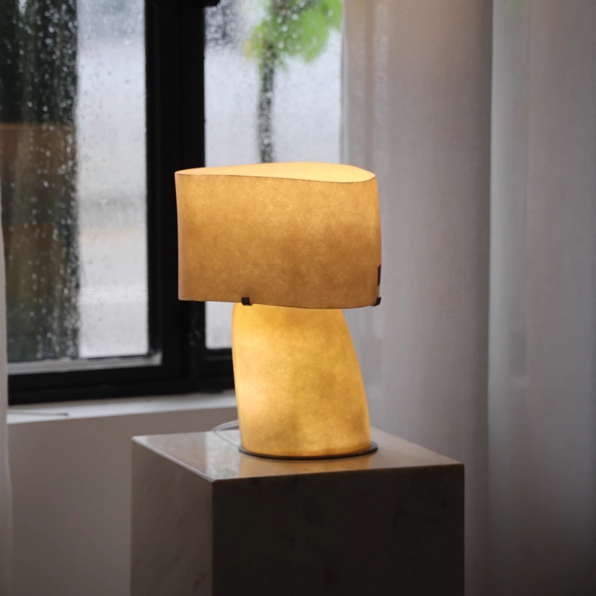 Lirvyn Table Lamp