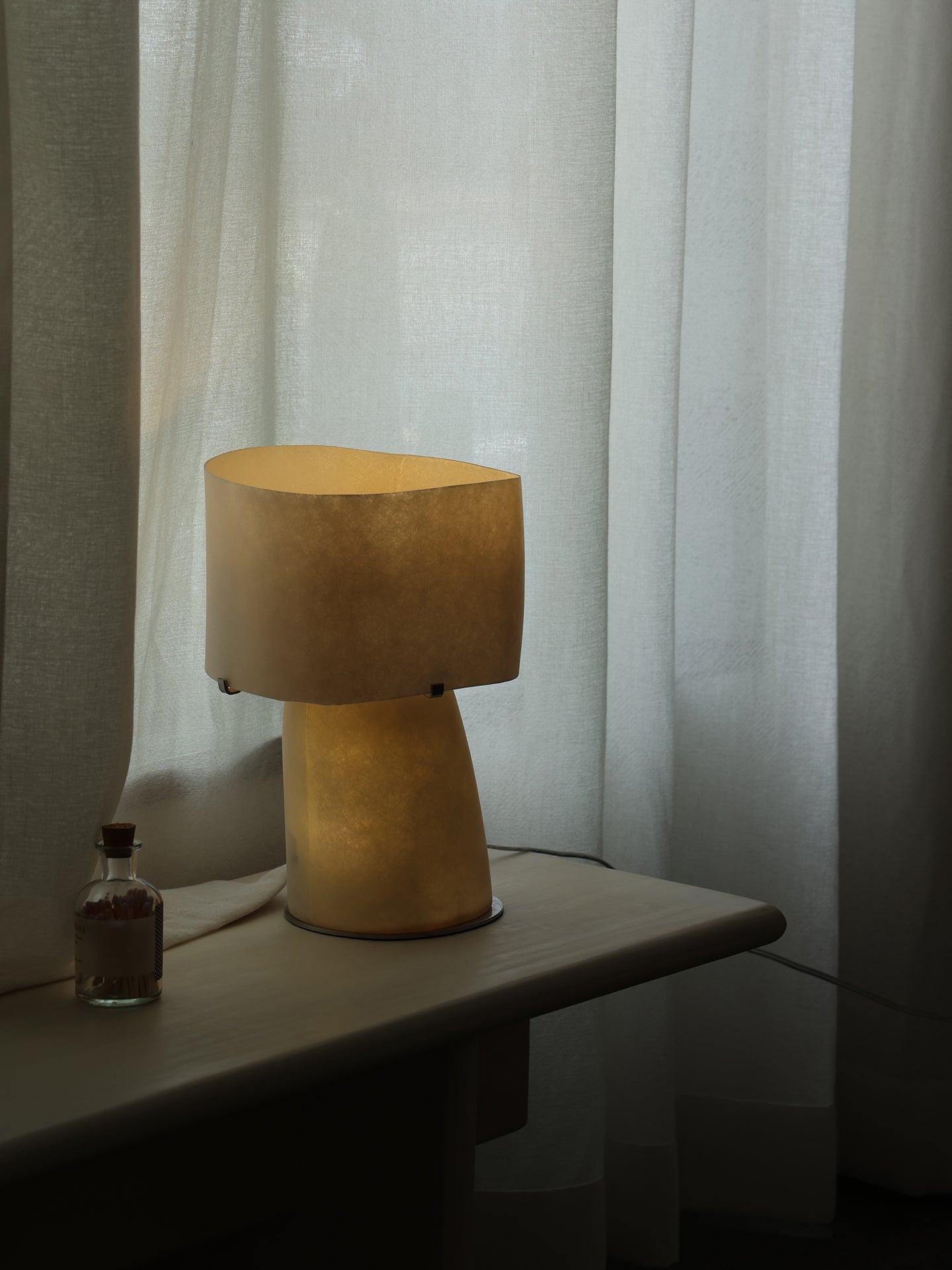 Lirvyn Table Lamp