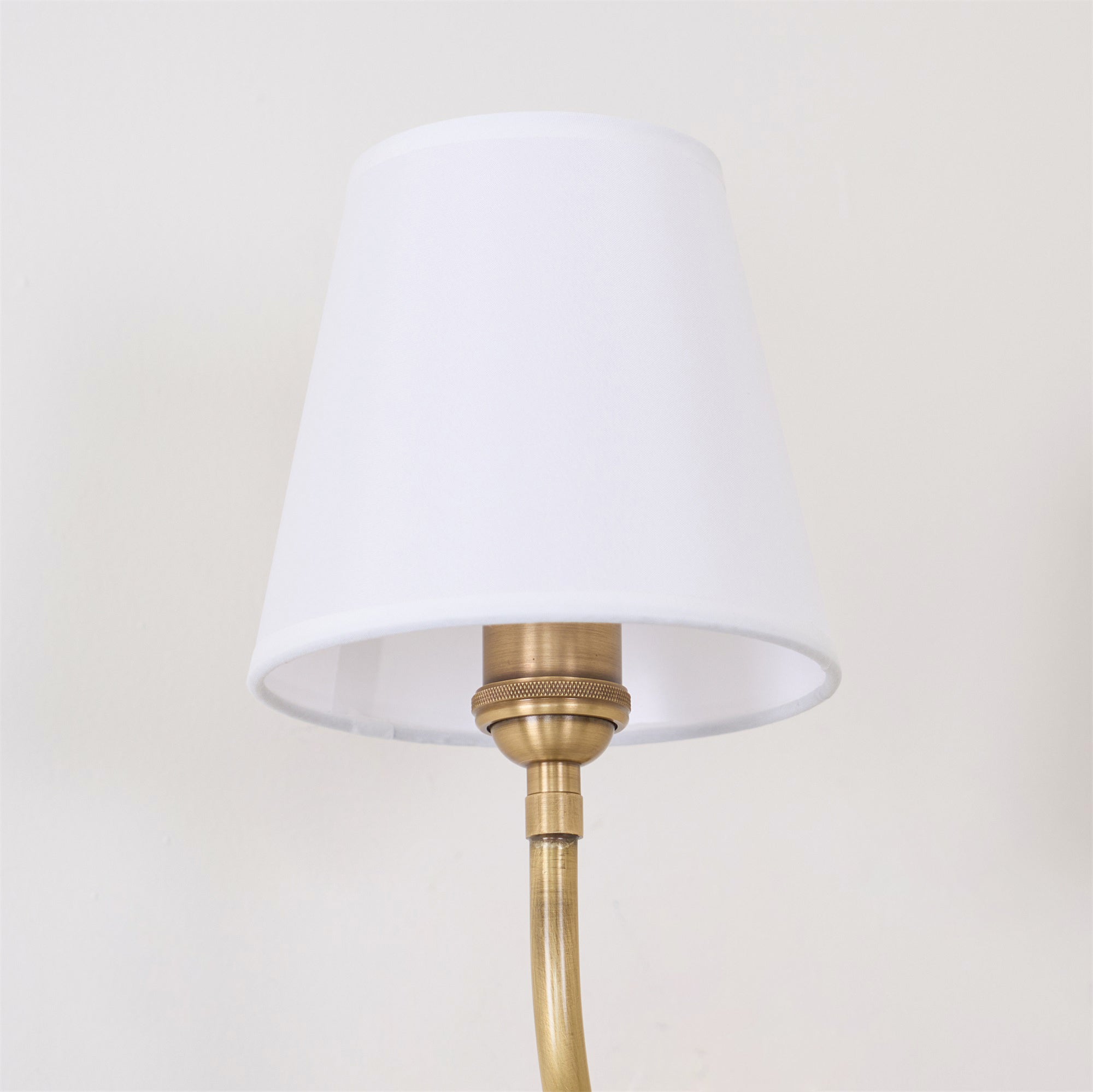 Lumoise Wall Lamp
