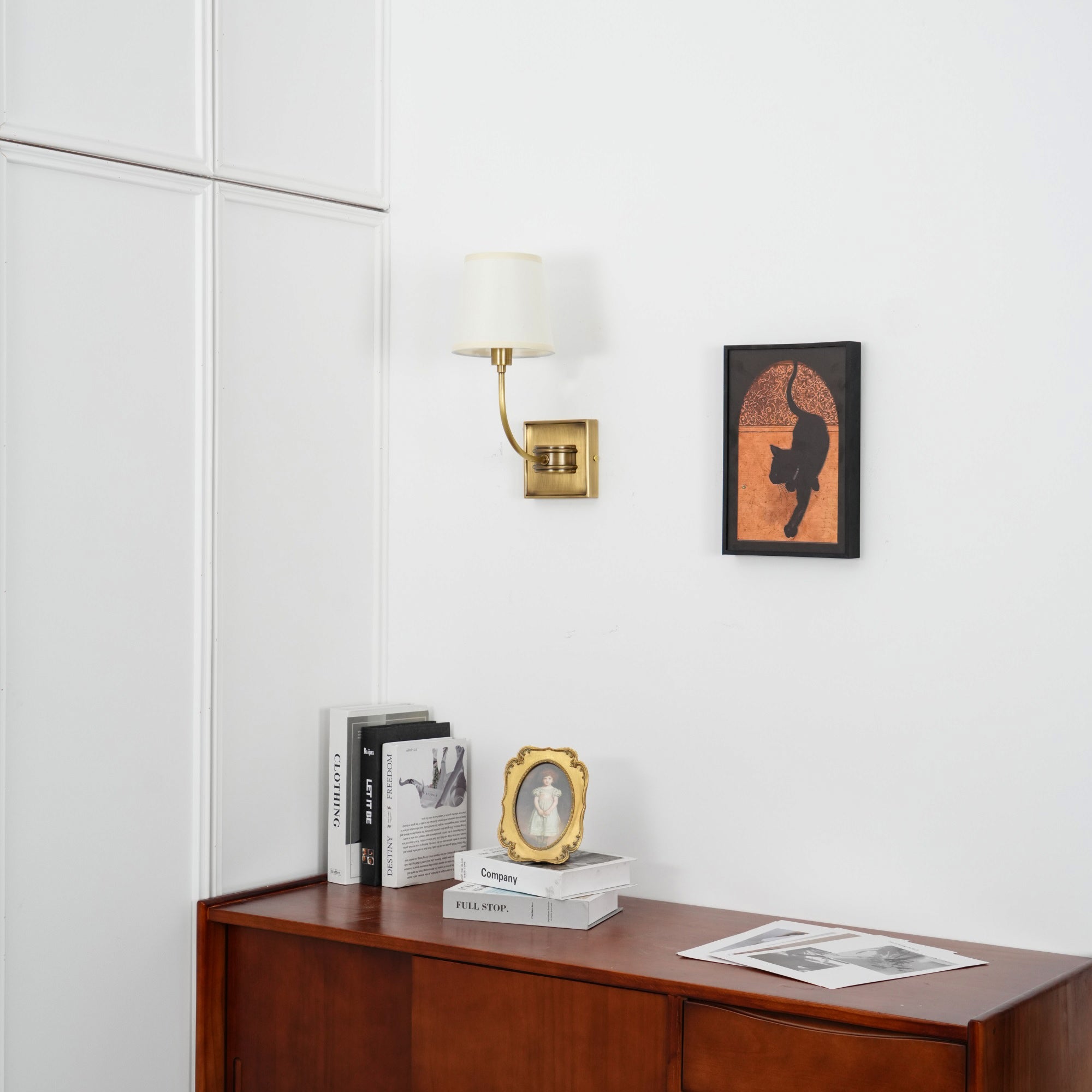 Lumoise Wall Lamp