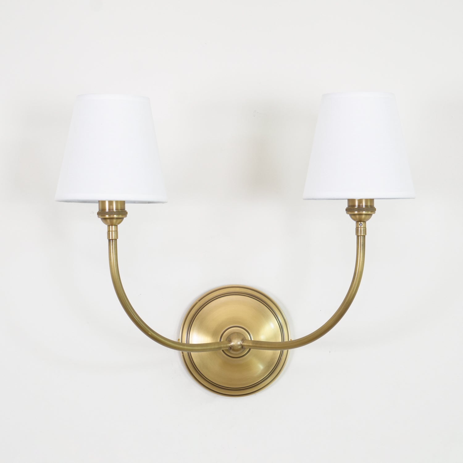 Lumoise Wall Lamp