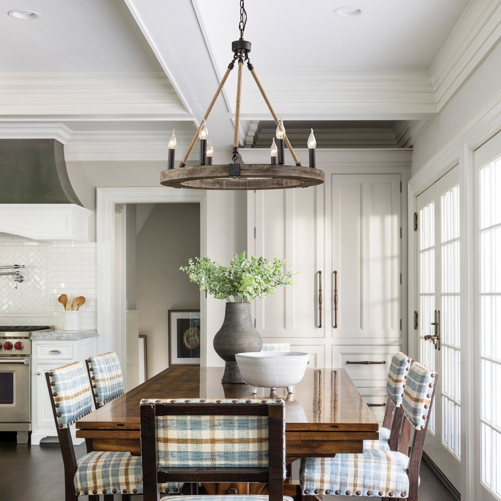 Elaarira Chandelier