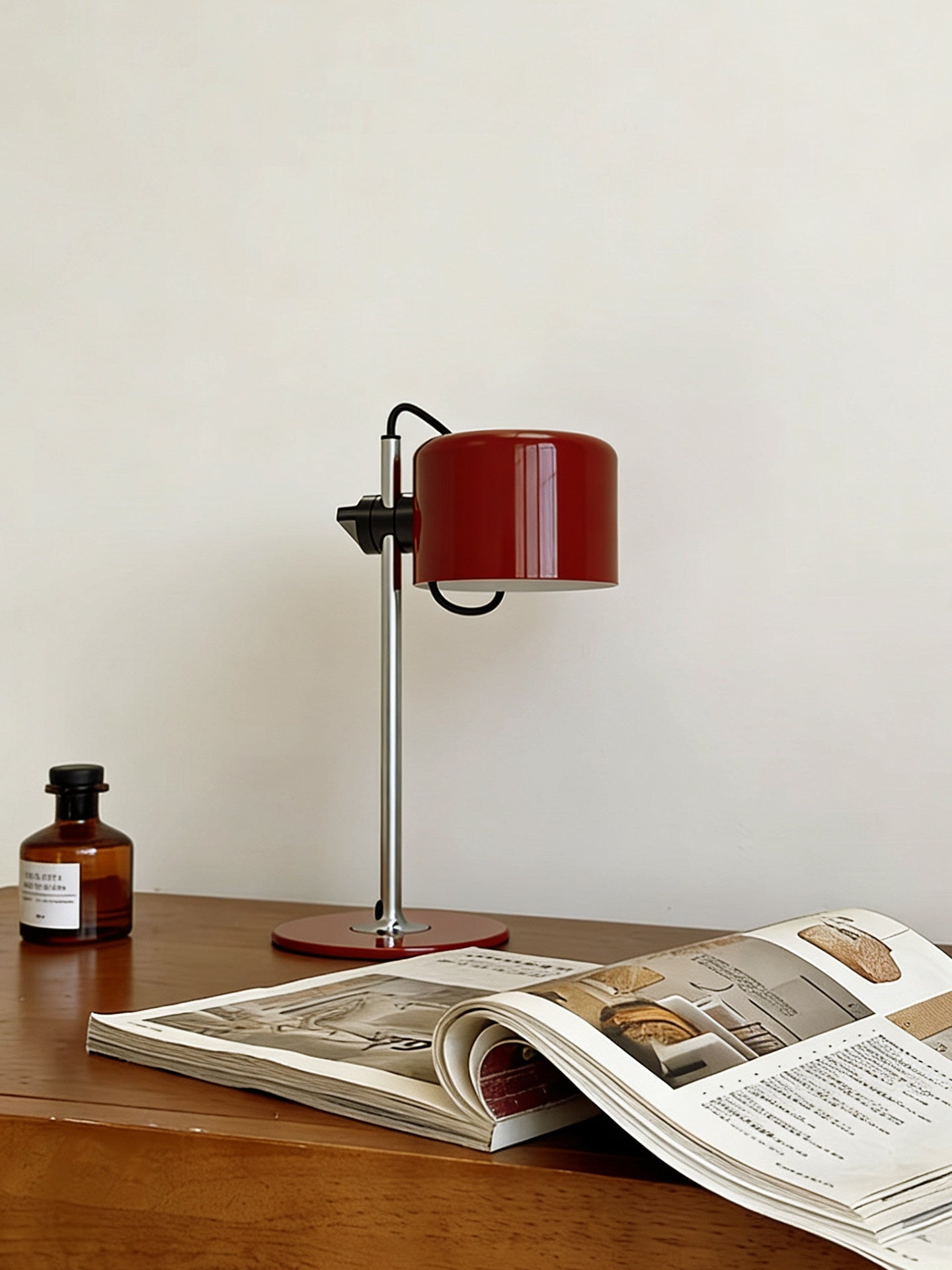 Noven Table Lamp