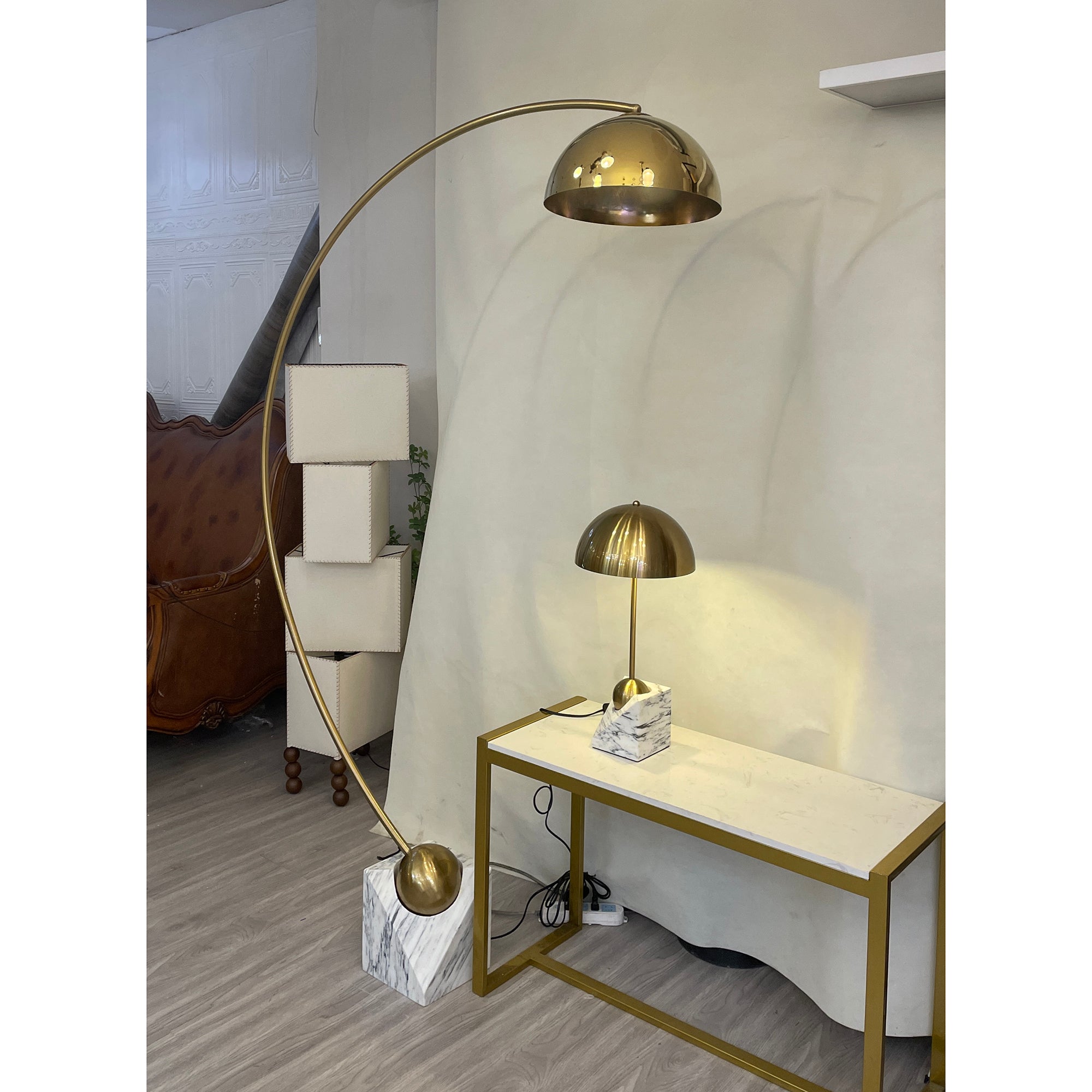 Venus Orbit Floor Lamp