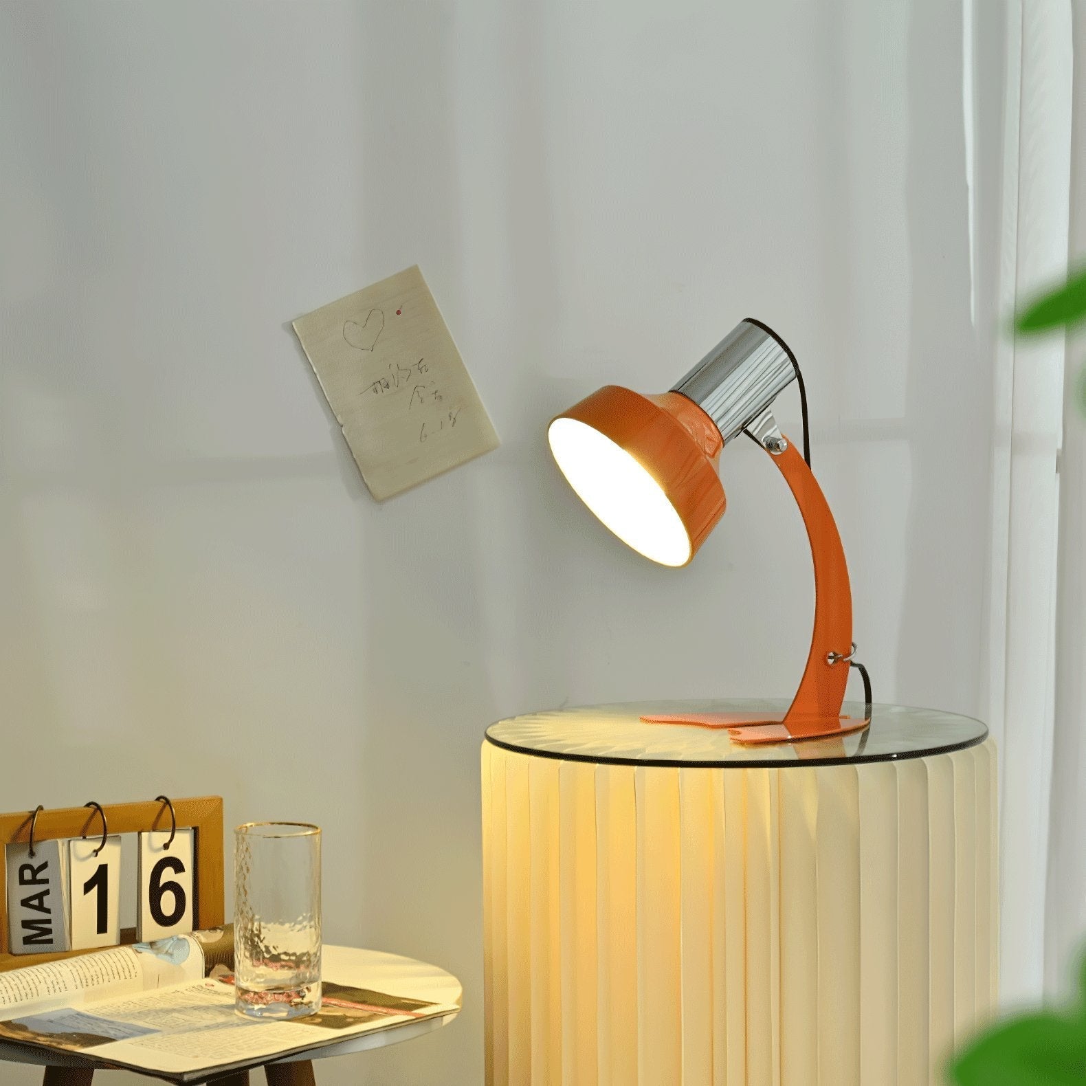 Selaneria Retro Table Lamp