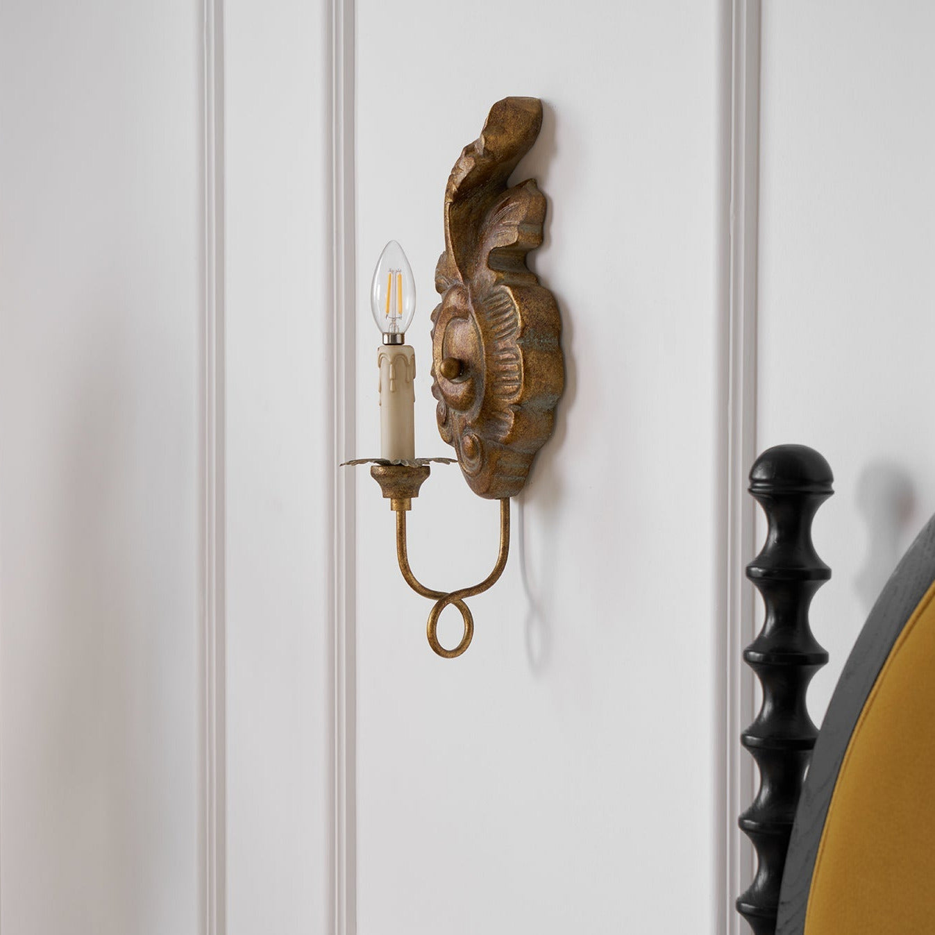 Silva Wood Indoor Wall Lamp