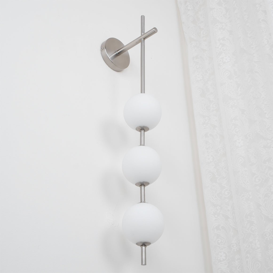 Miriiella Wall Lamp Vertical Globe Minimalist