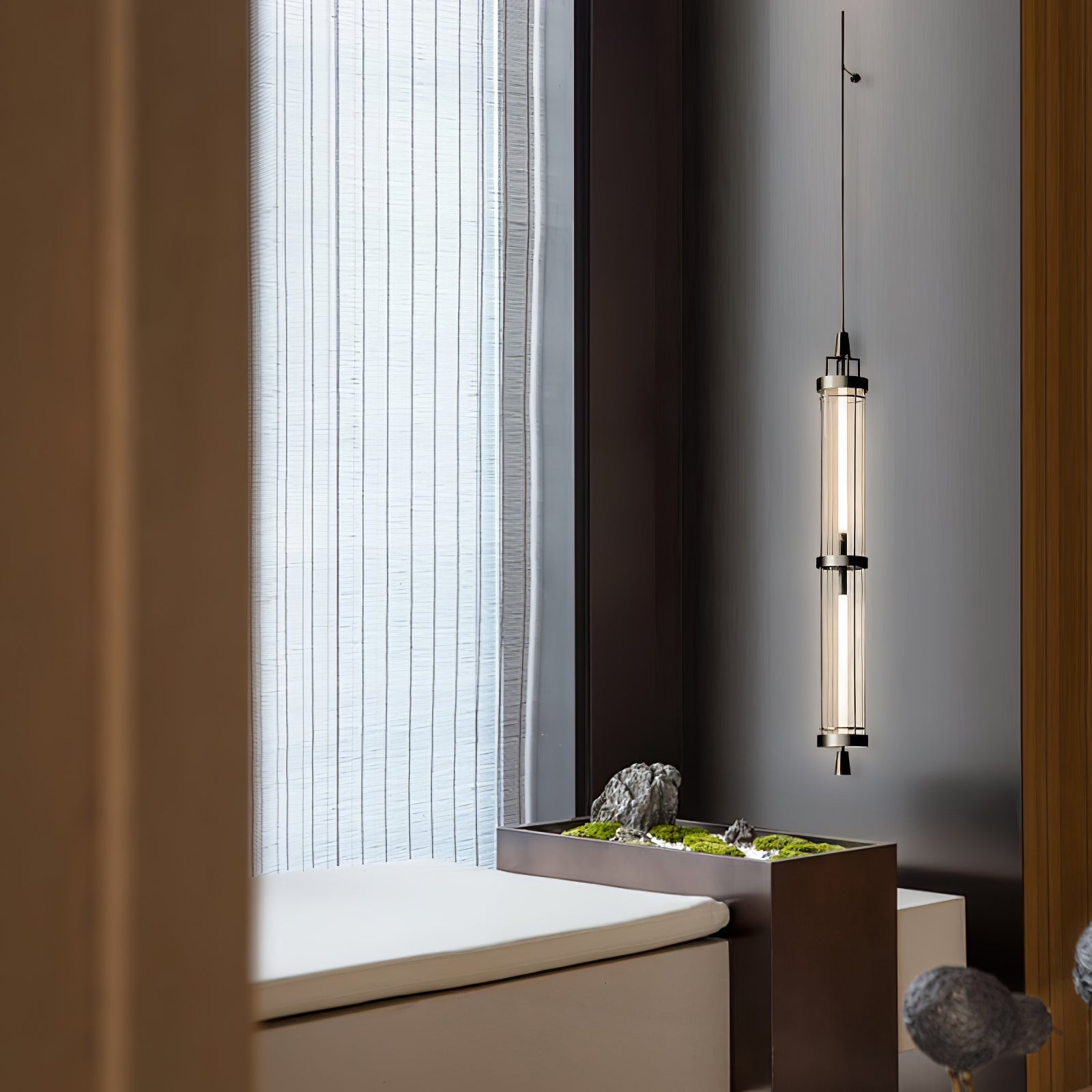Vertical Modern Minimalist Sconce Wall Lamp