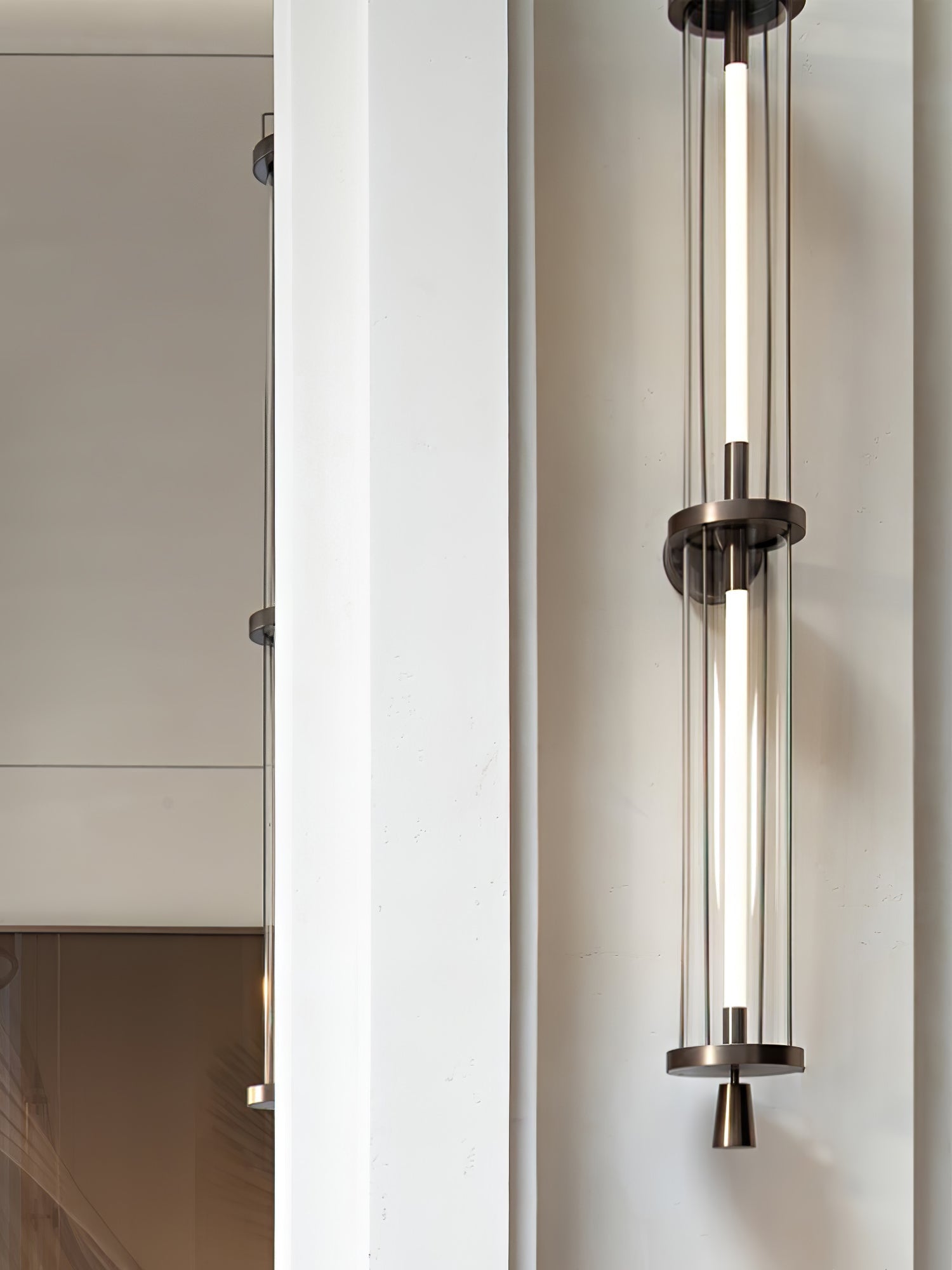 Vertical Modern Minimalist Sconce Wall Lamp