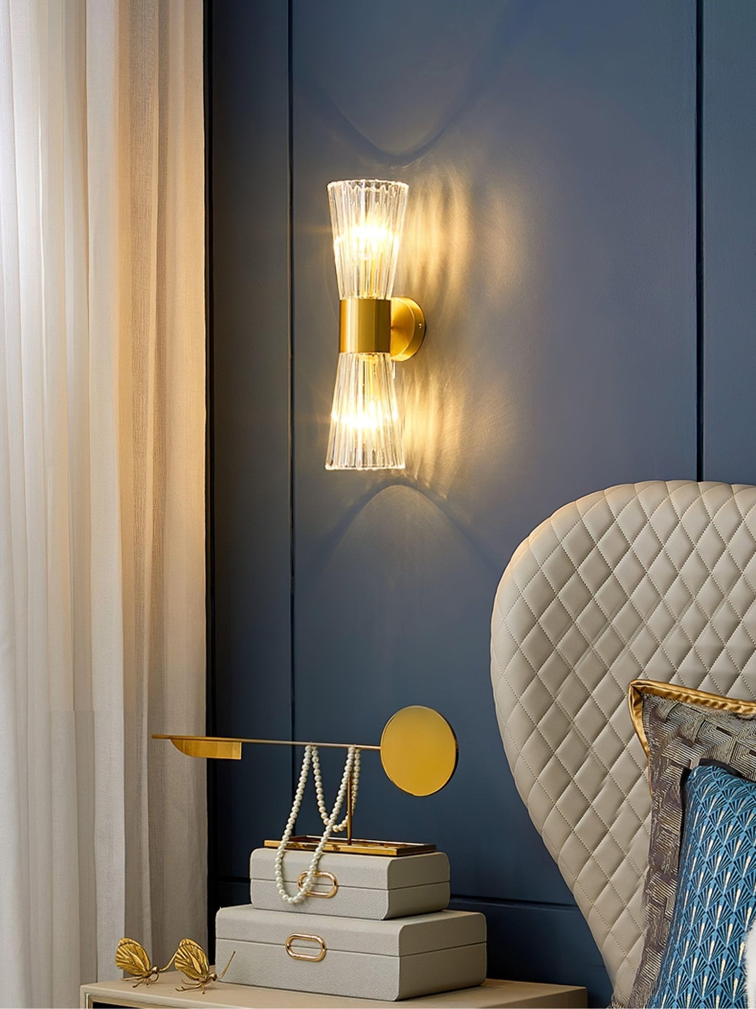Cyrinenne Crystal Artistic Wall Lamp