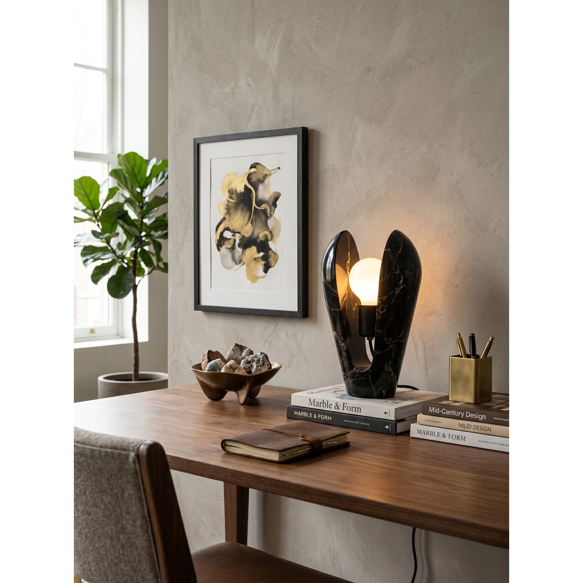 Celvianne Table Lamp