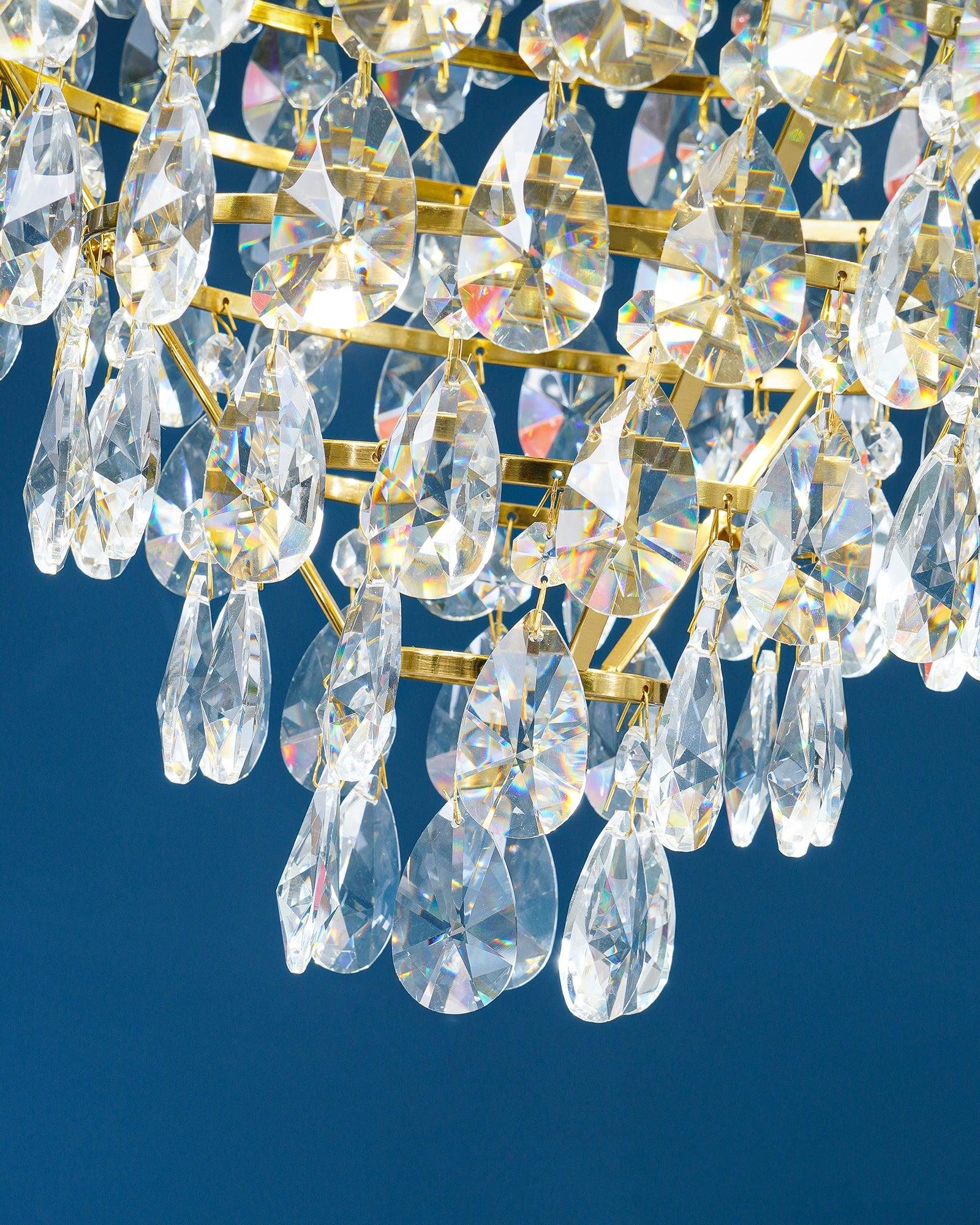 Luxeian Vintage Crystal Chandelier