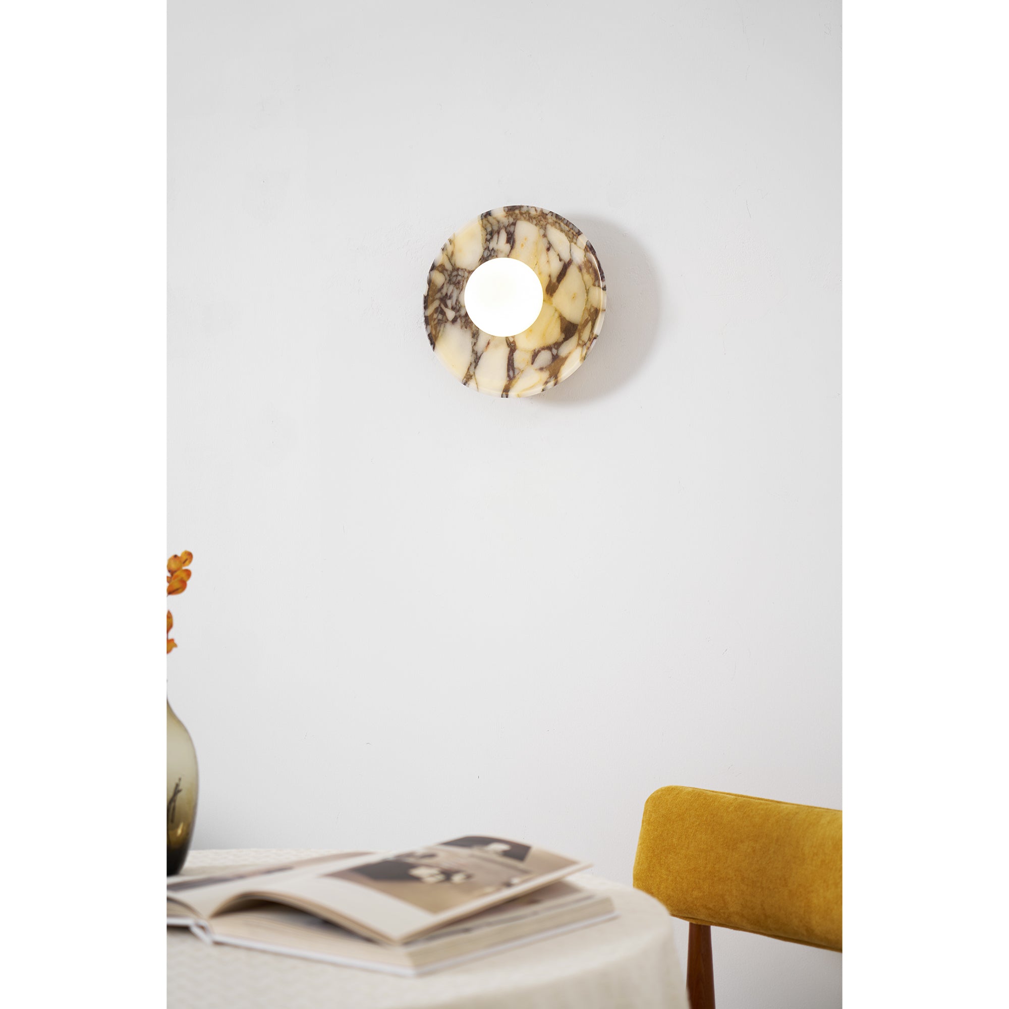 Orelisine Wall Lamp