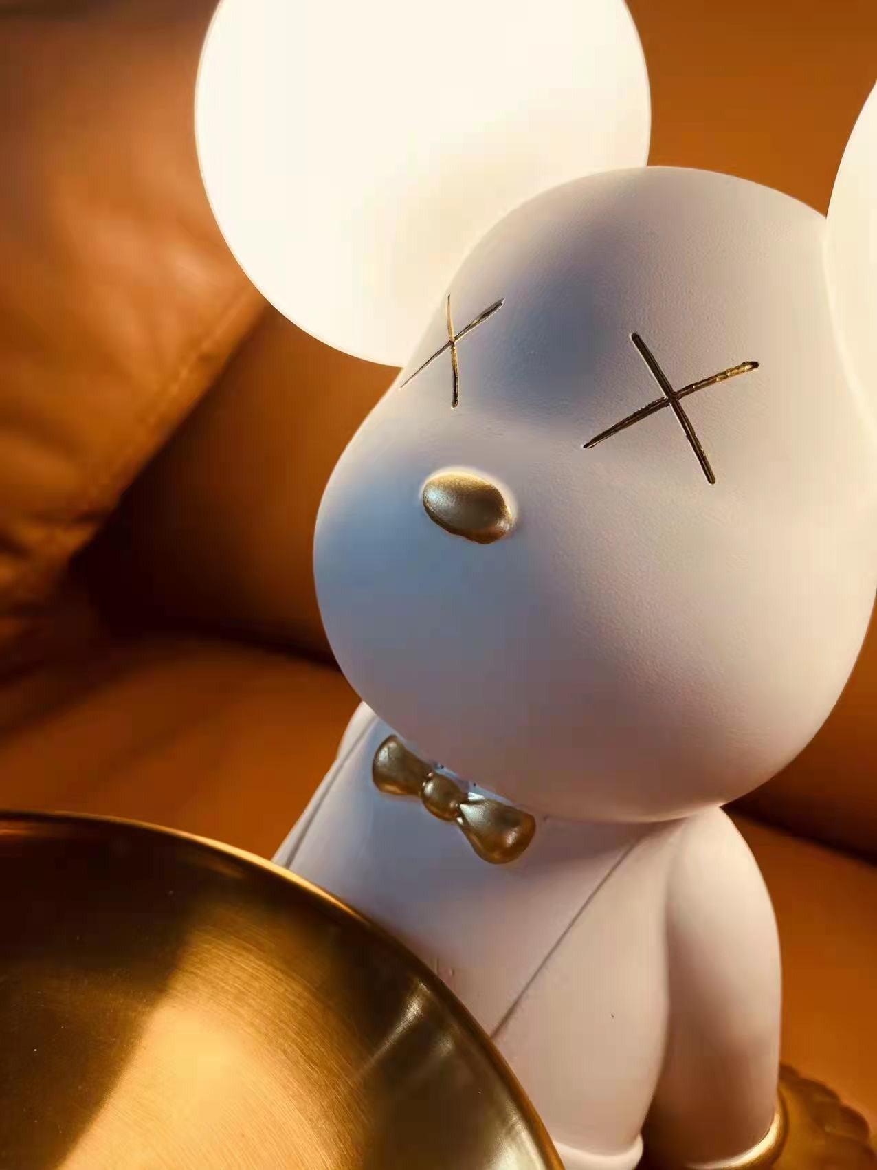 Kubo Resin Artistic Desk Lamp - Neutral Decor