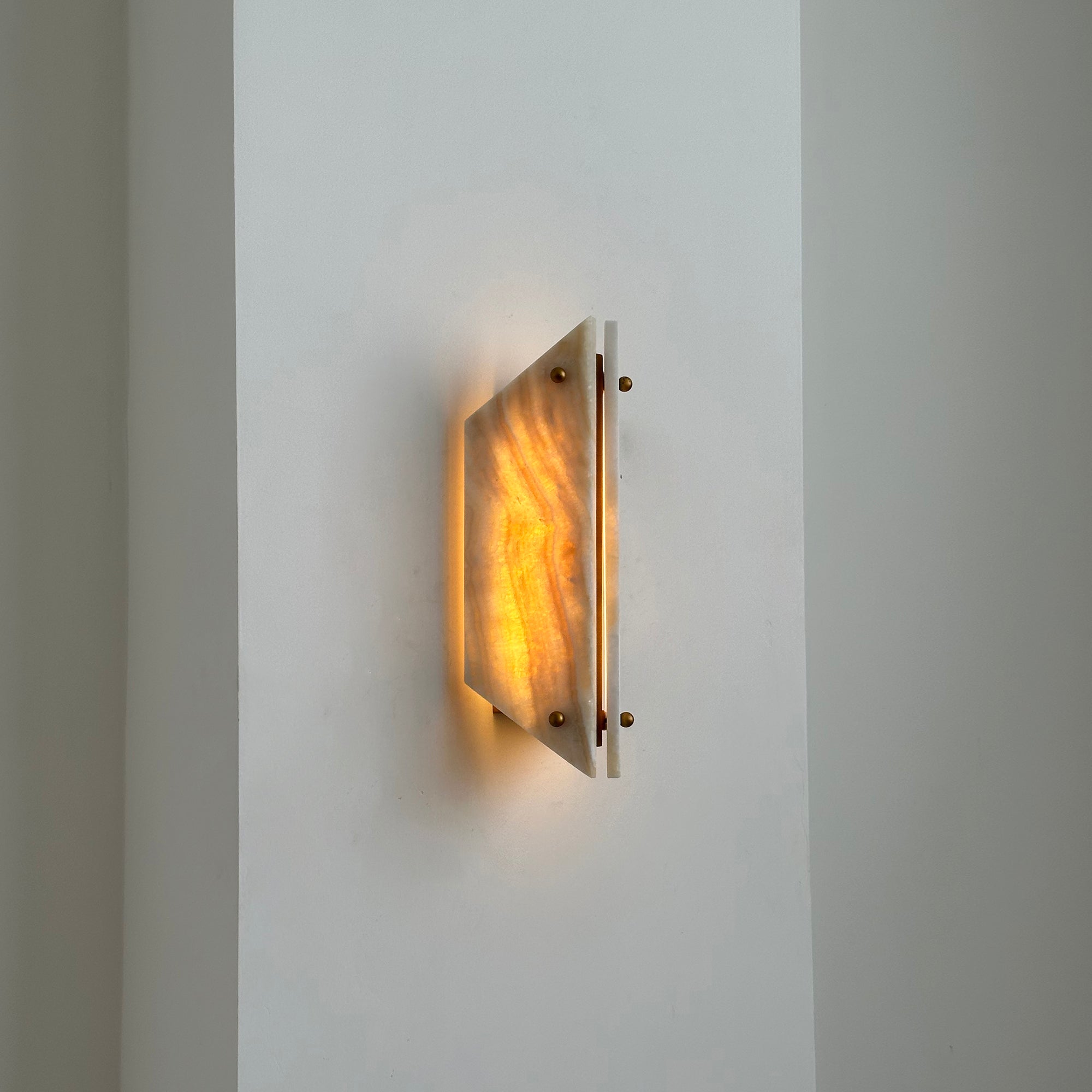 Terianelle Wall Lamp