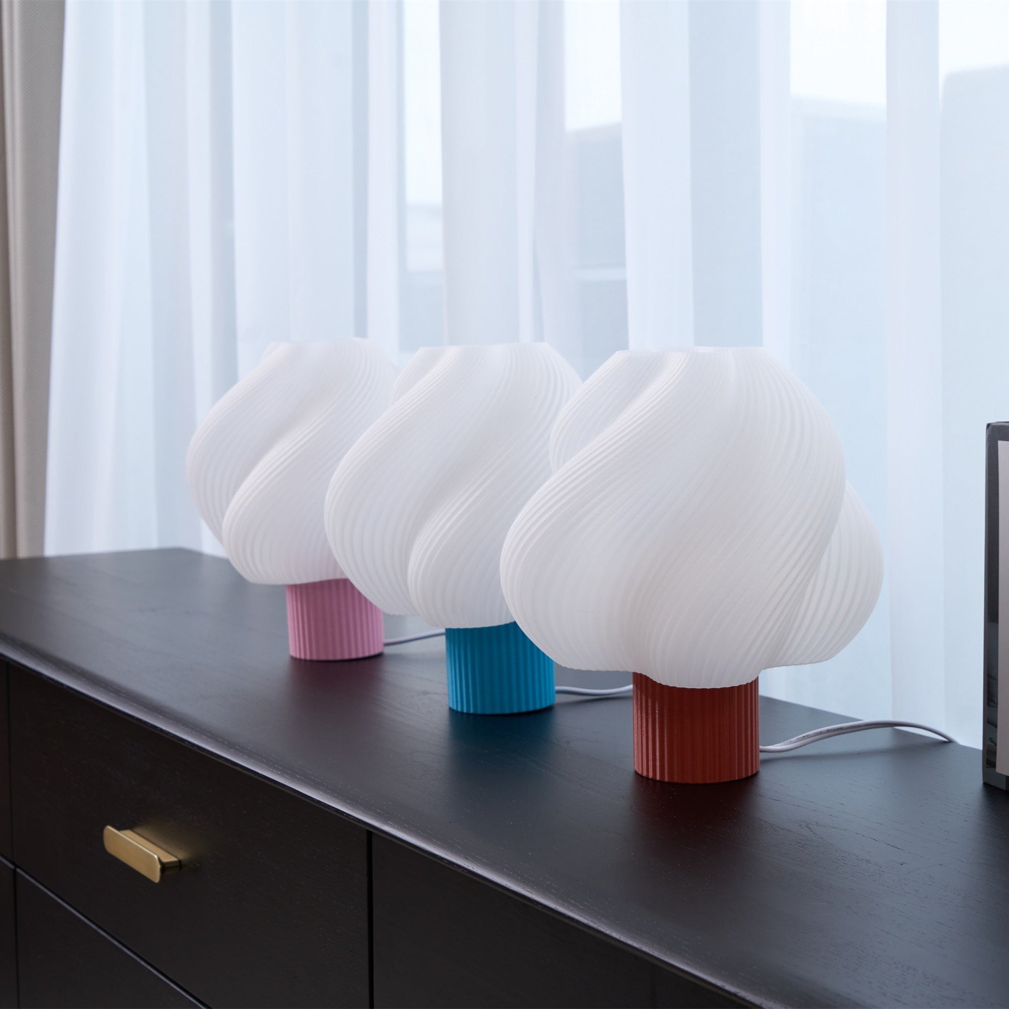 Buffy Modern Plastic Table Lamp