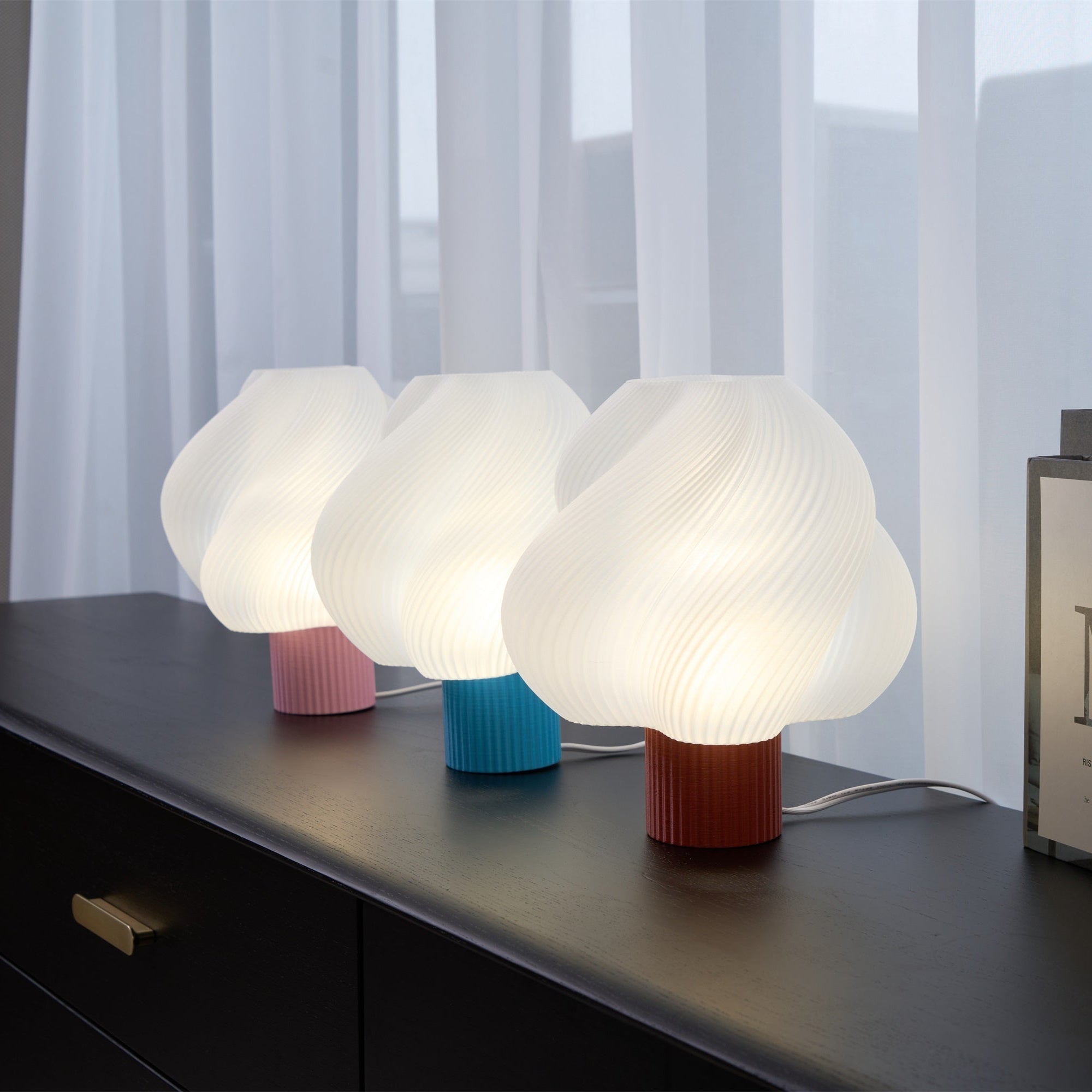 Buffy Modern Plastic Table Lamp