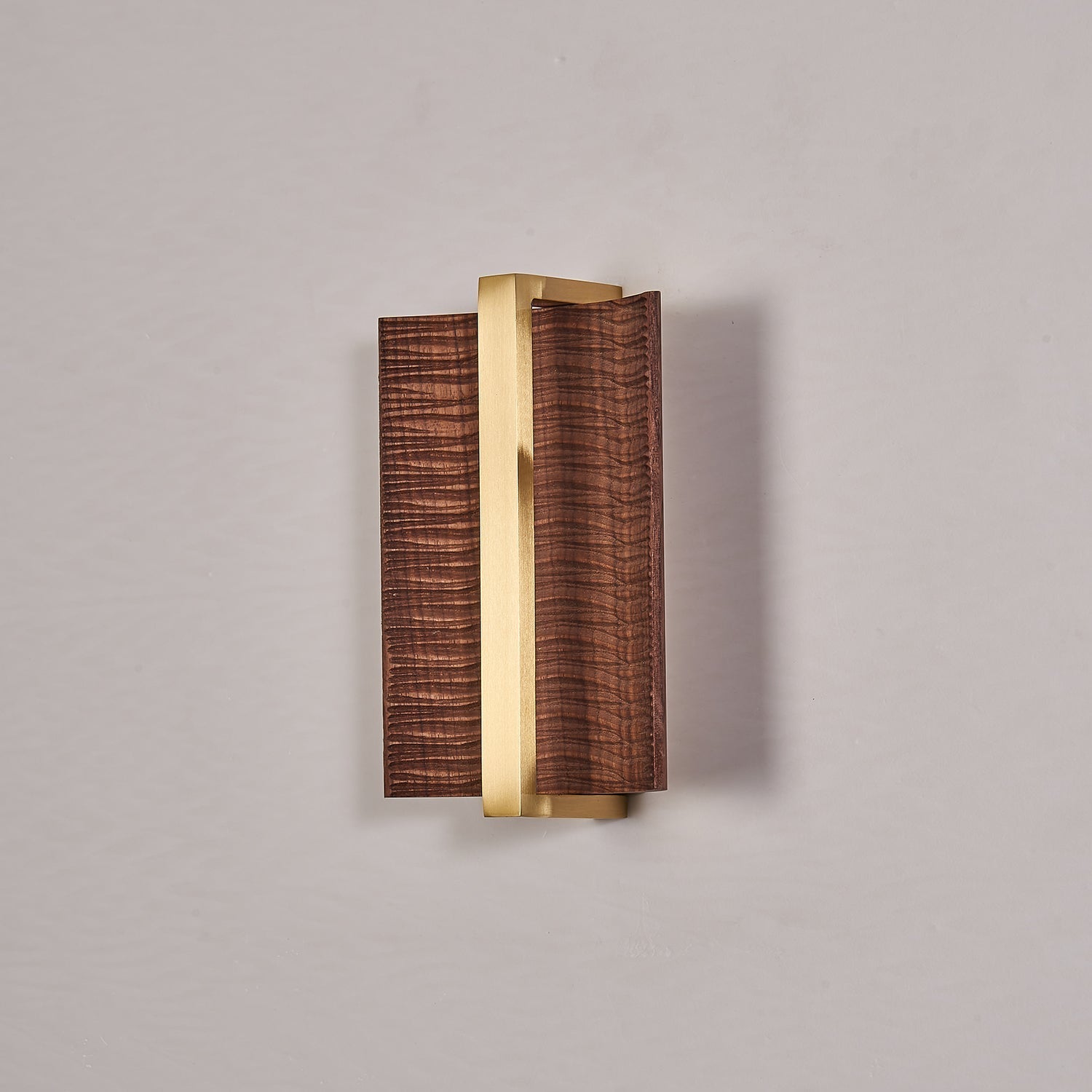 Vevinir Premium Nordic Art Wood Wall Light