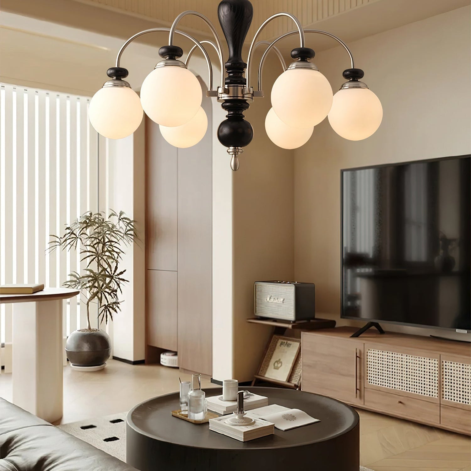 Solara Chandelier Classic Wooden Brass - Neutral Decor